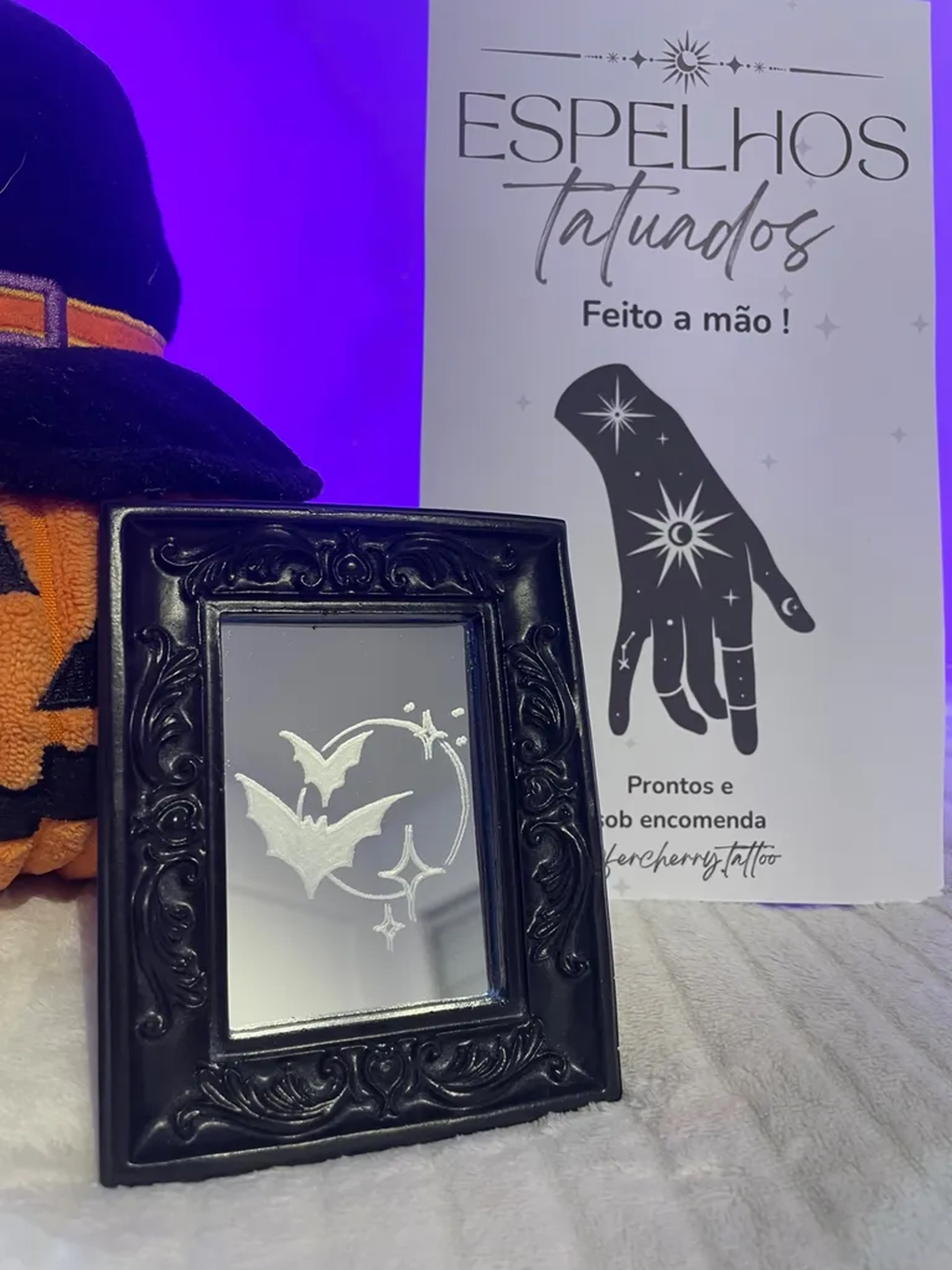 Espelho quadrado “Bats” imagem