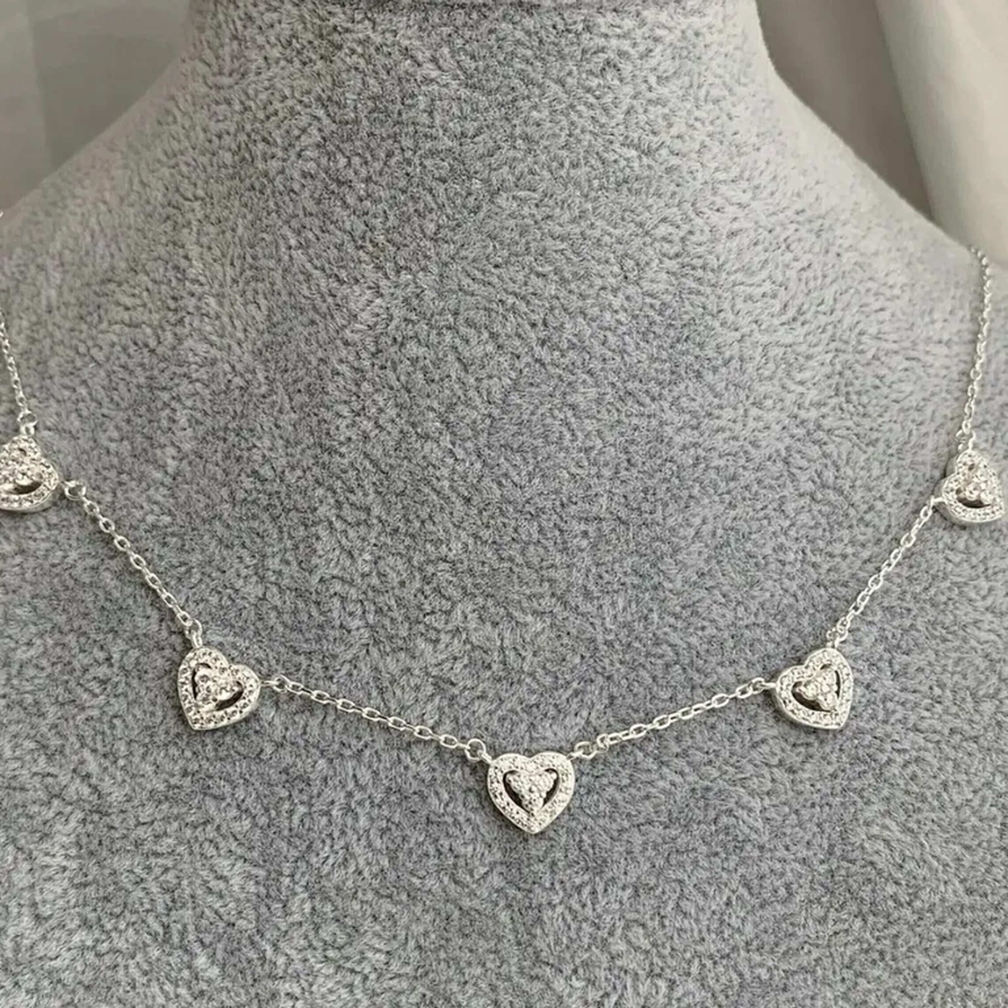 Choker Luxo Corações Shine Cristal PRATA 925 imagem