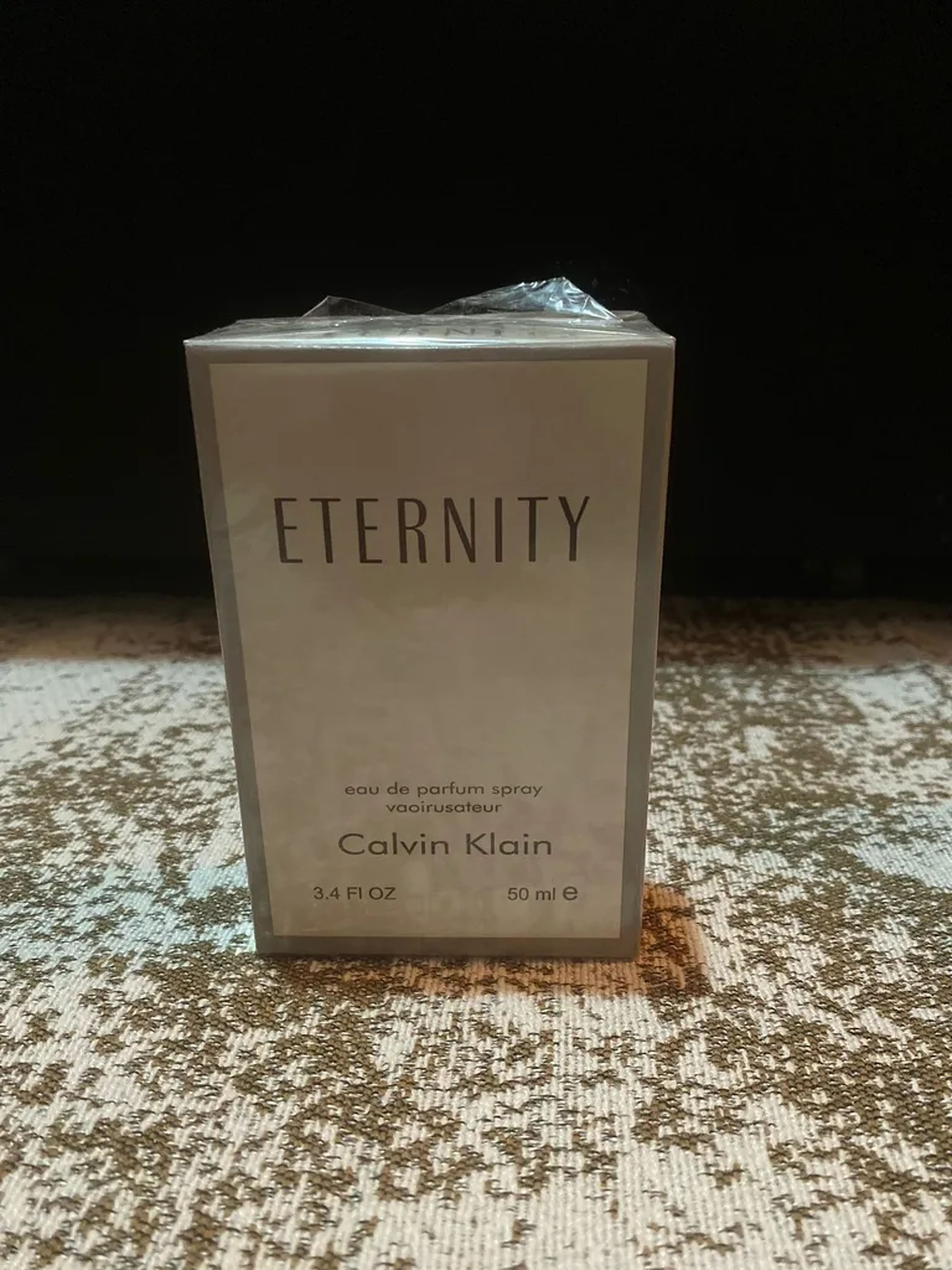 Eternity Calvin Klain imagem