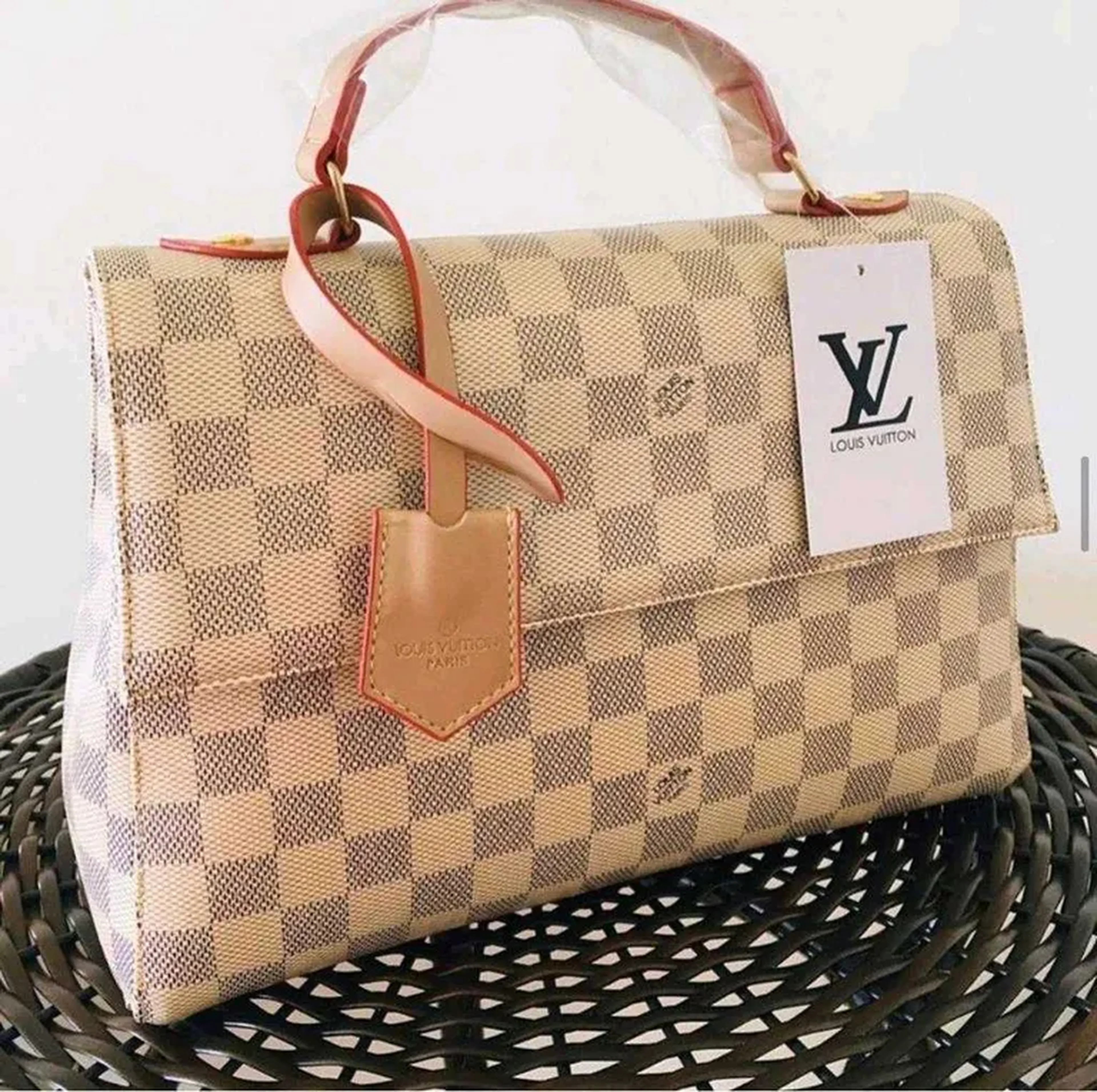 BOLSAS LOUIS VUITON imagem