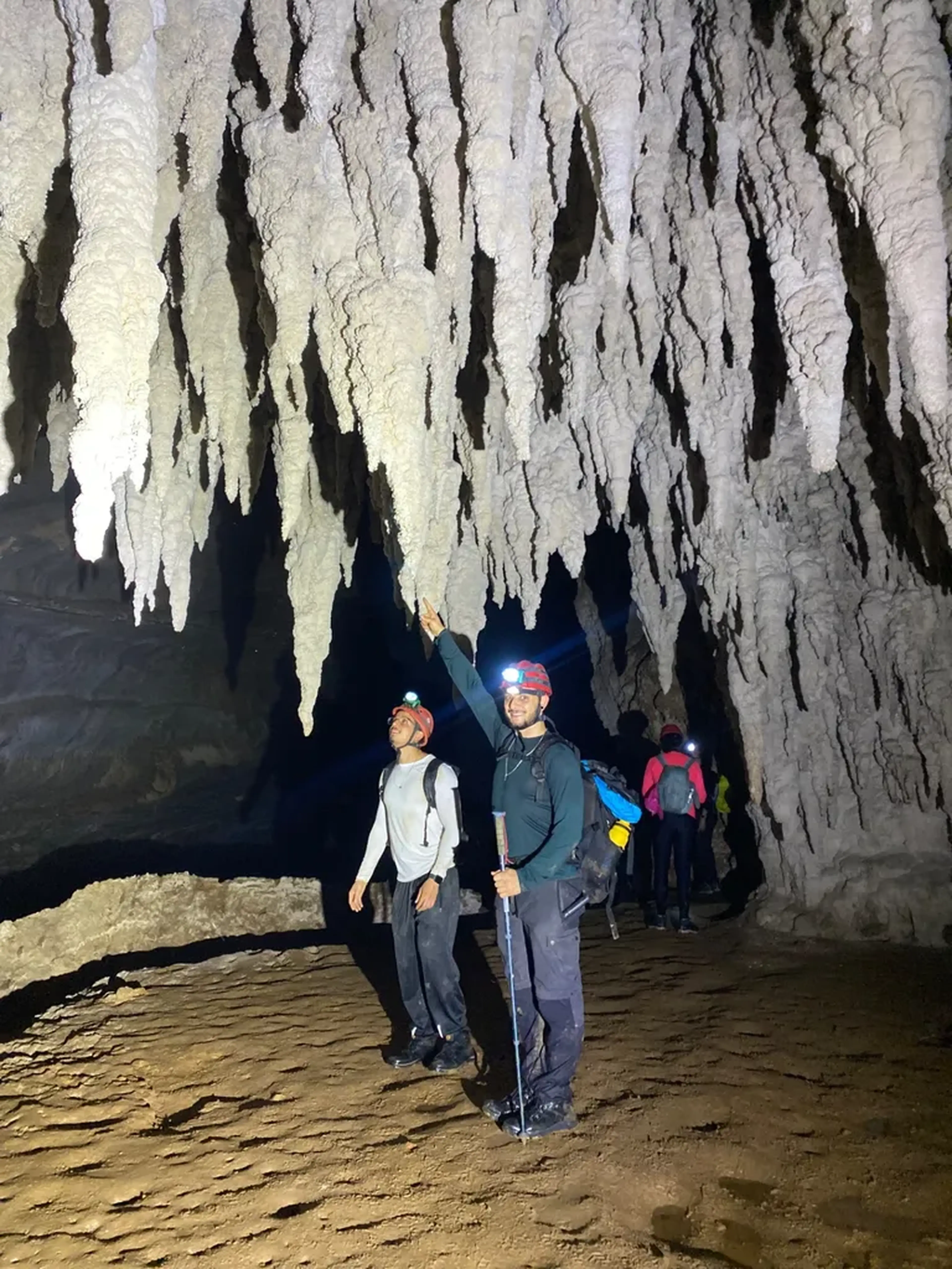(17-08) Caverna Tememina no Petar imagem