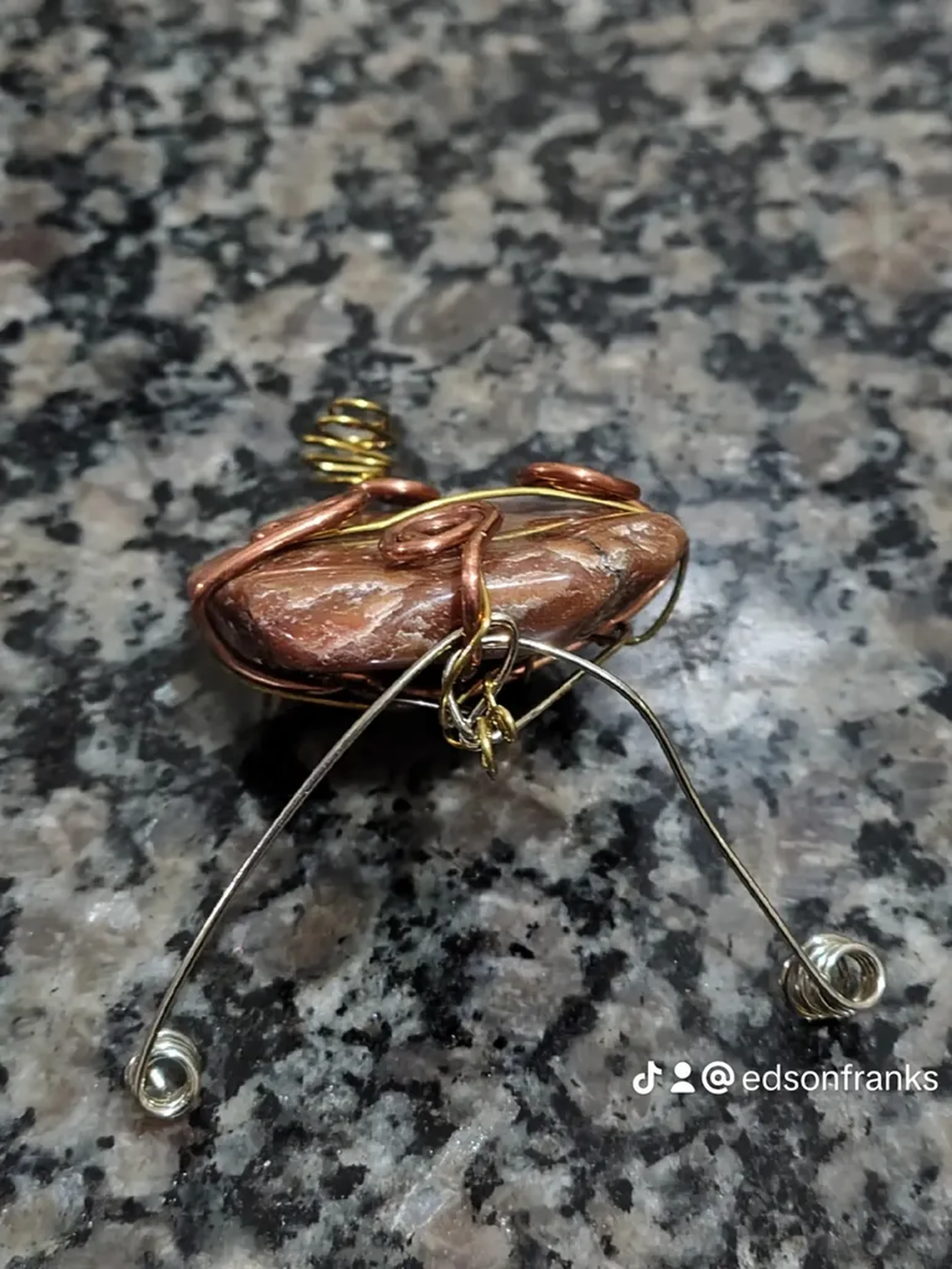 Amuleto oracular quartzo vermelho imagem