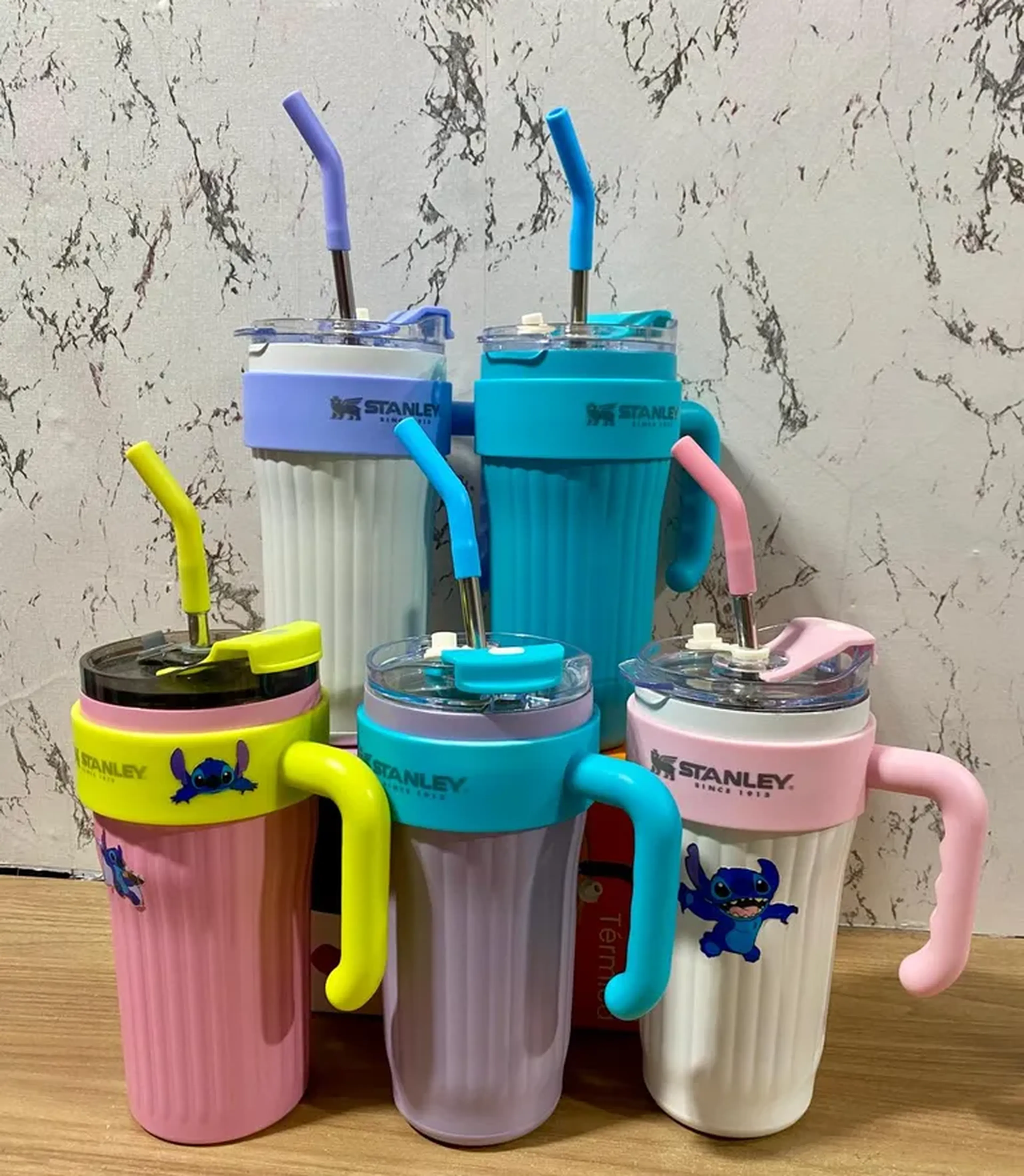 Copo Stanley Térmico 860 ml imagem