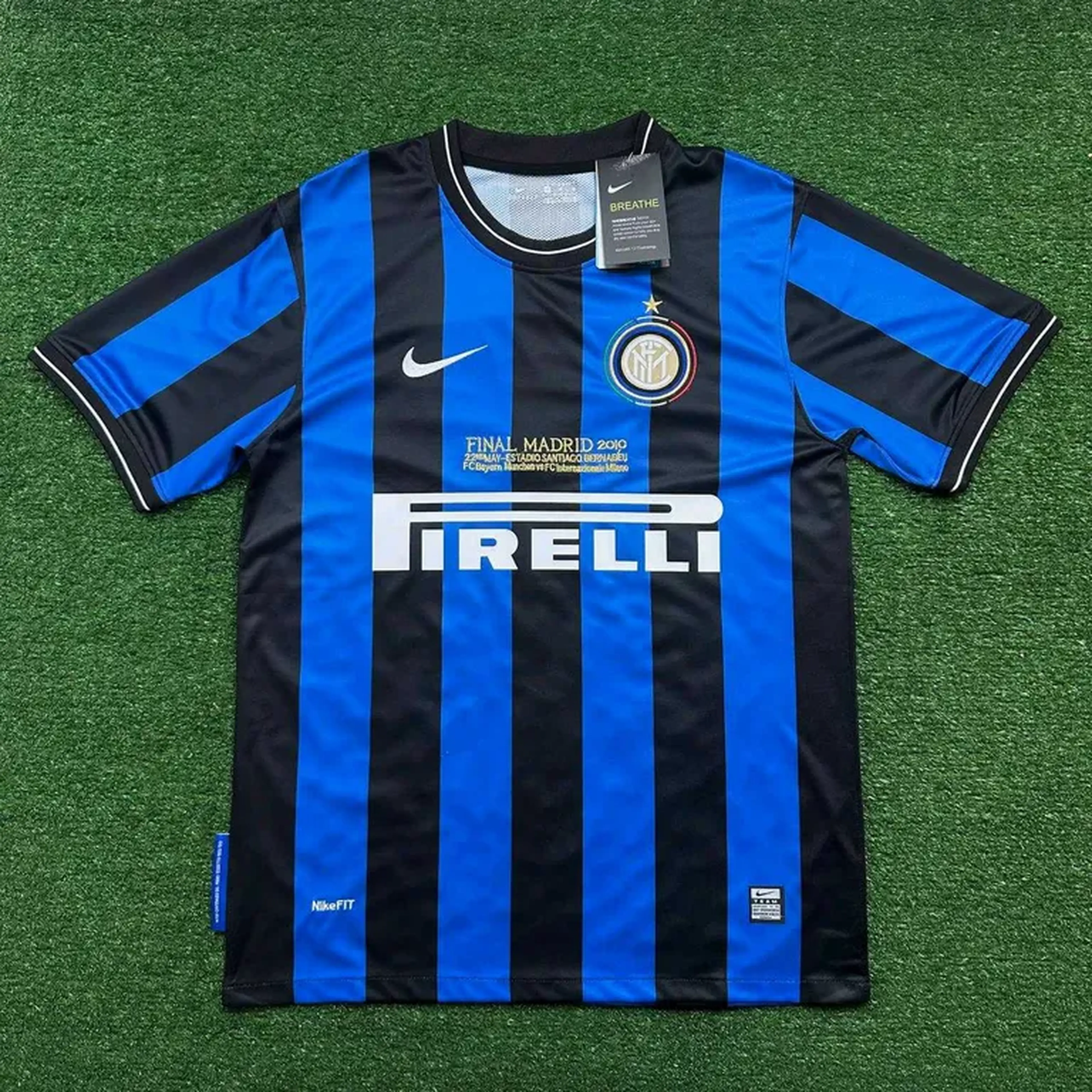 Retrô Inter de Milão Home 2010 imagem