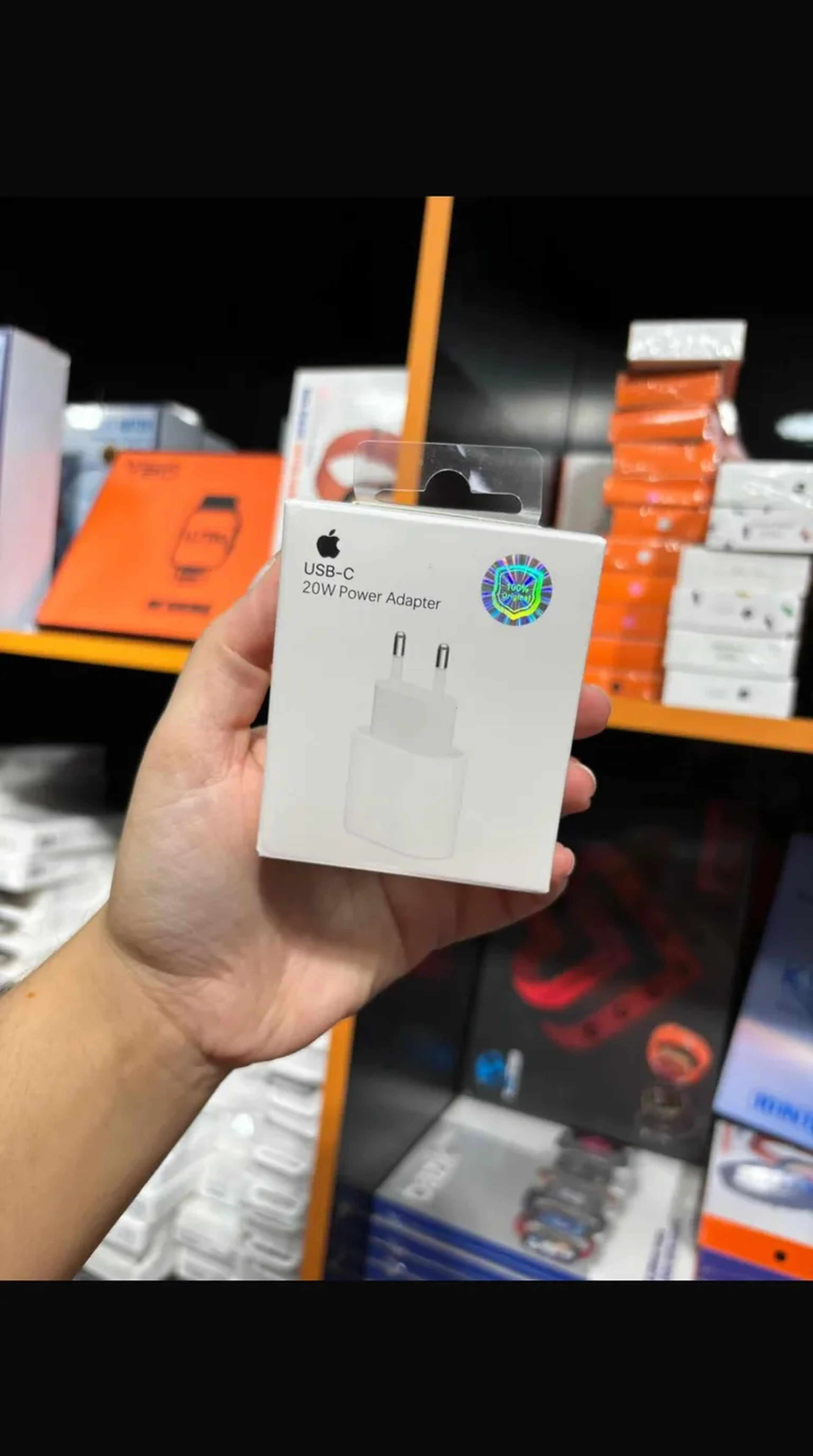 Adaptador de Energia USB-C 20W imagem