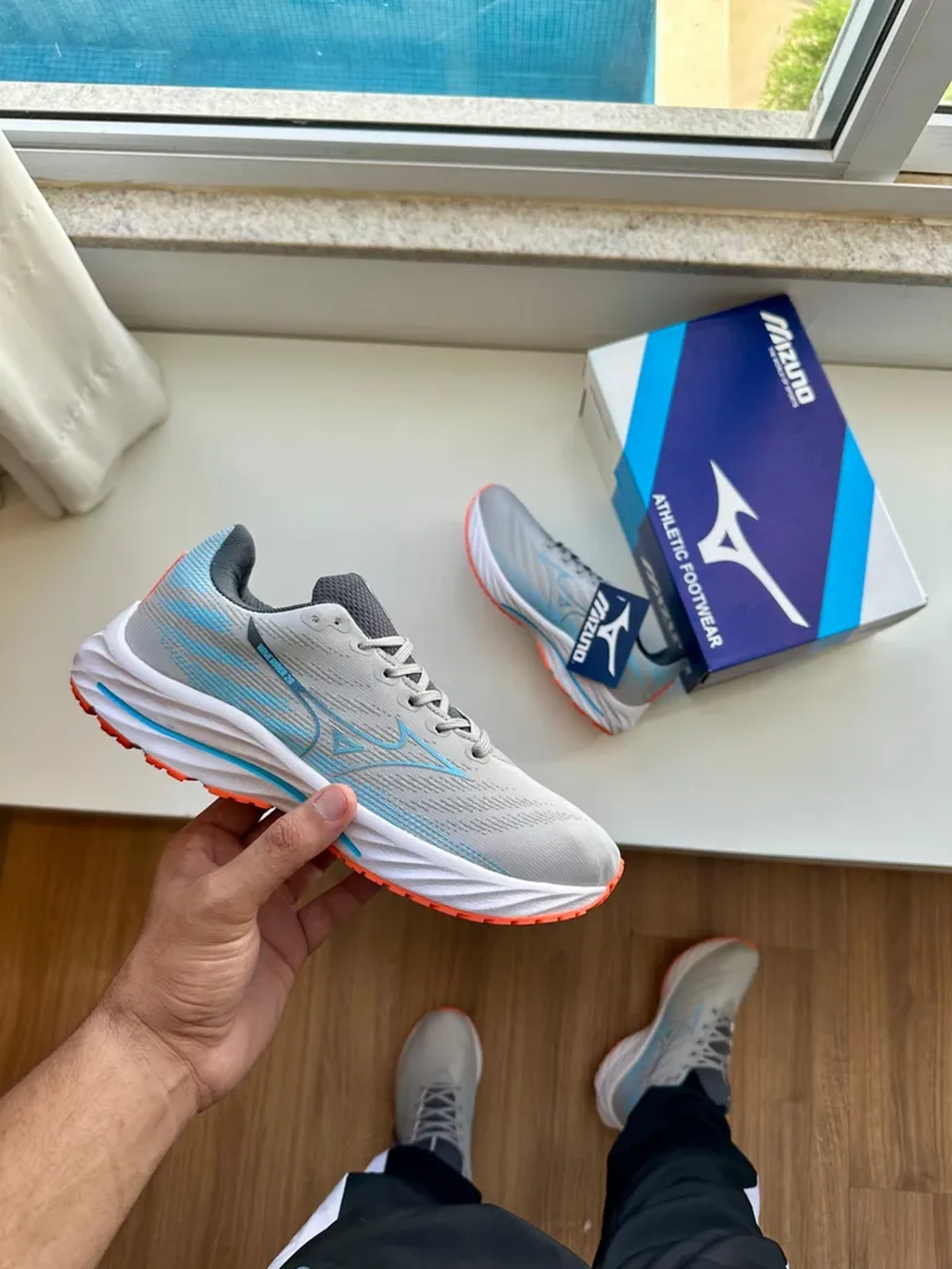 Tênis Mizuno Wave Rider 28 imagem