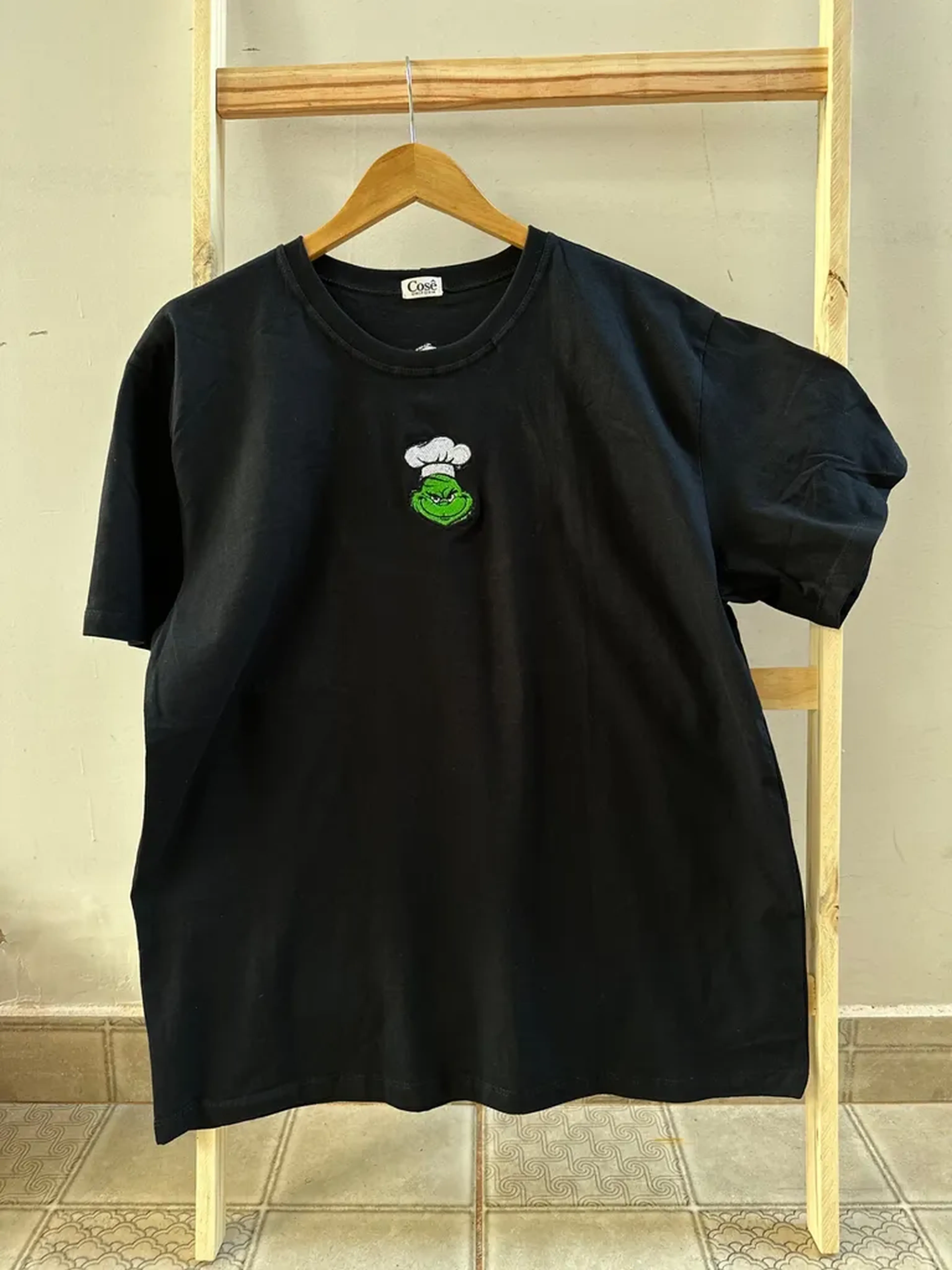 Camiseta especial Grinch imagem