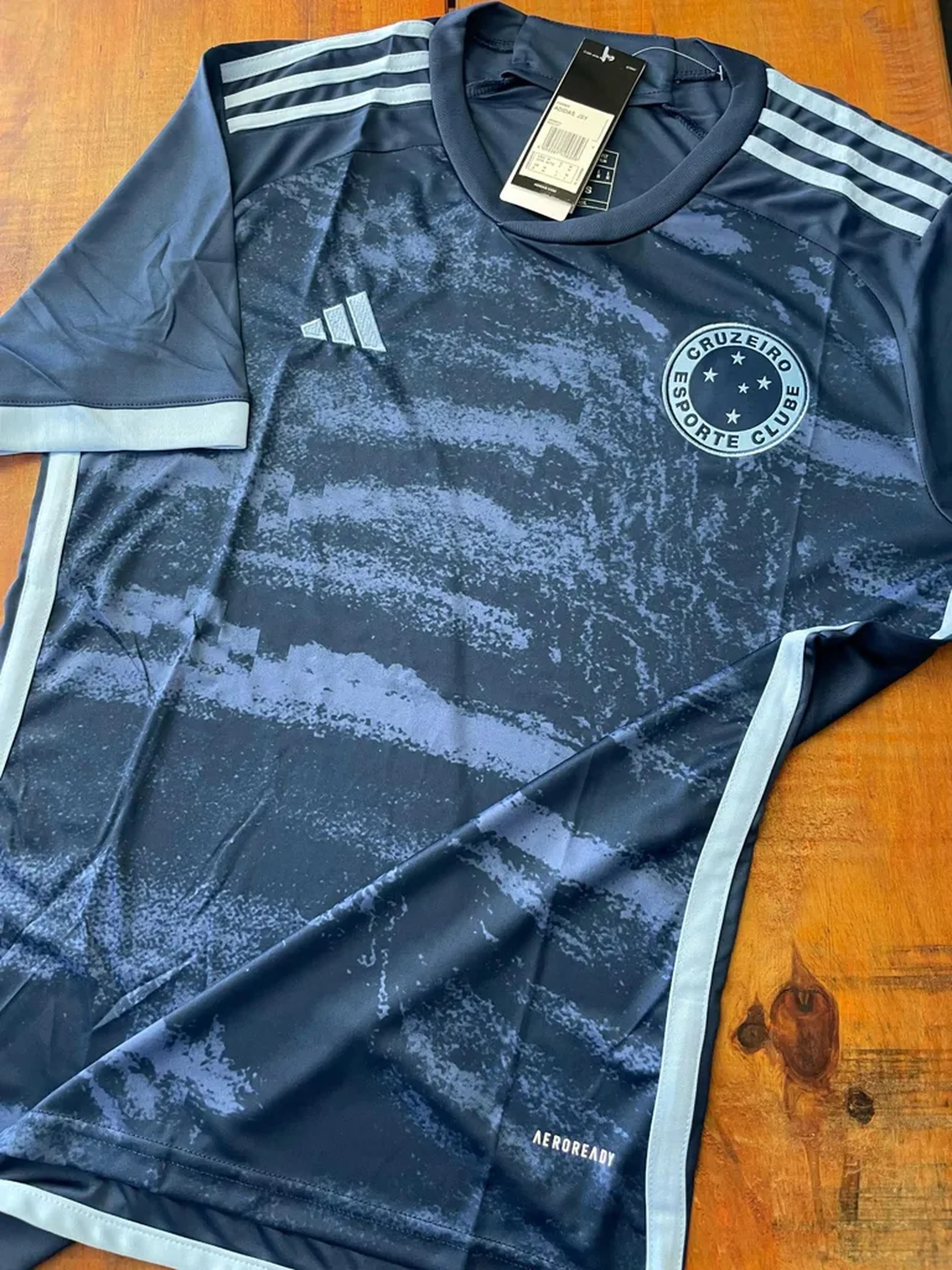 Uniforme Cruzeiro 2024 imagem
