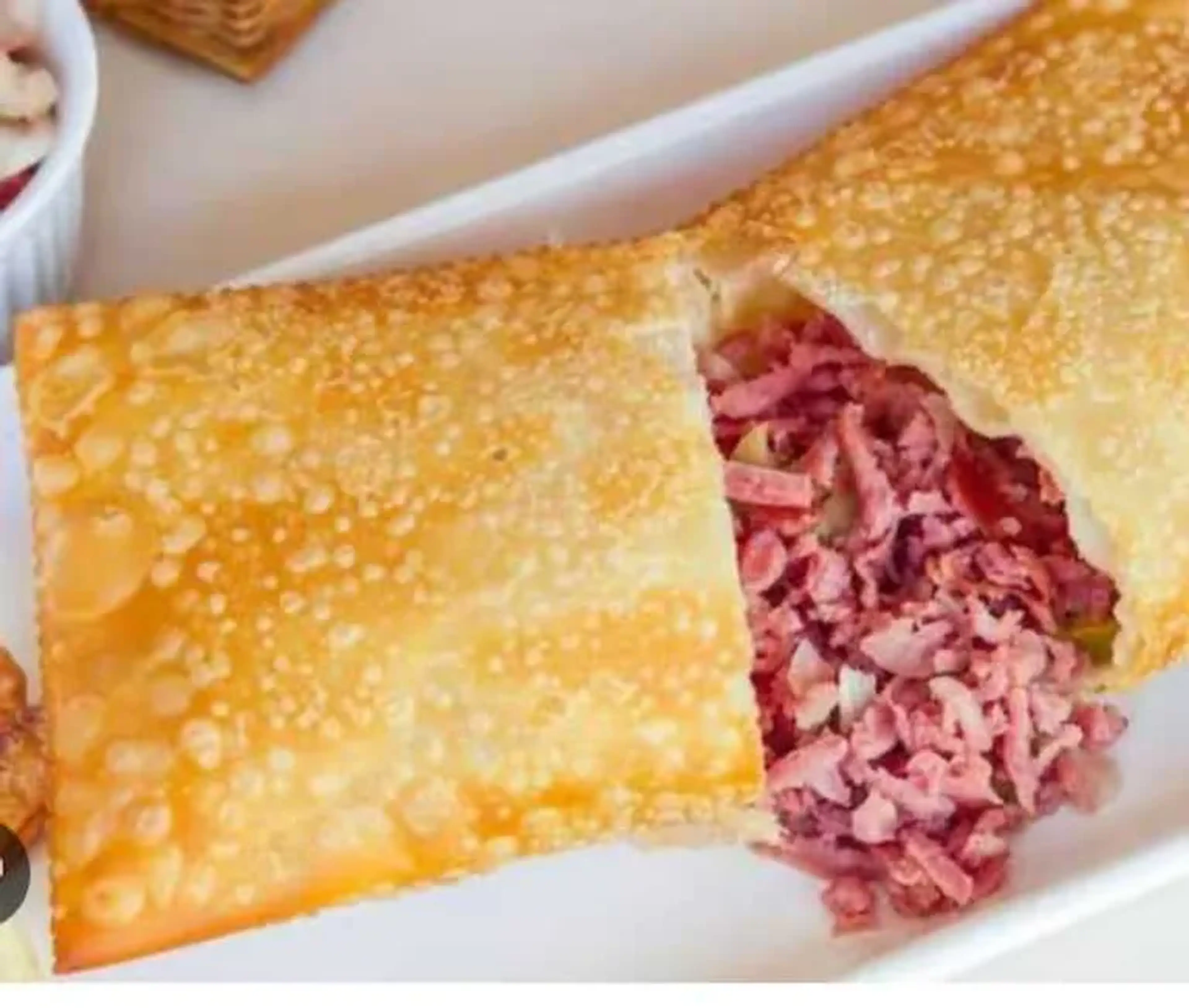 Pastel de Calabresa imagem