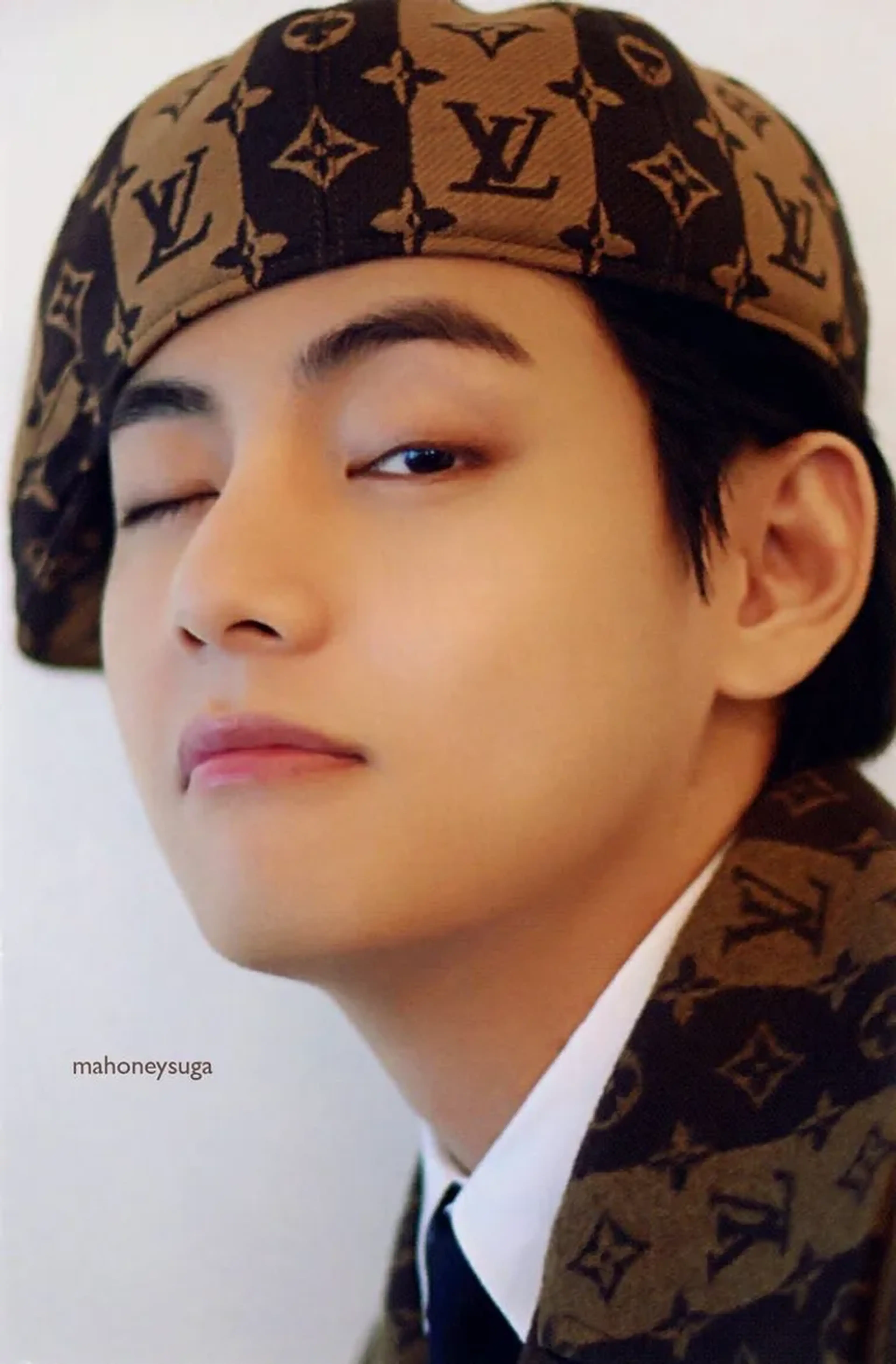 Dicon - Taehyung imagem