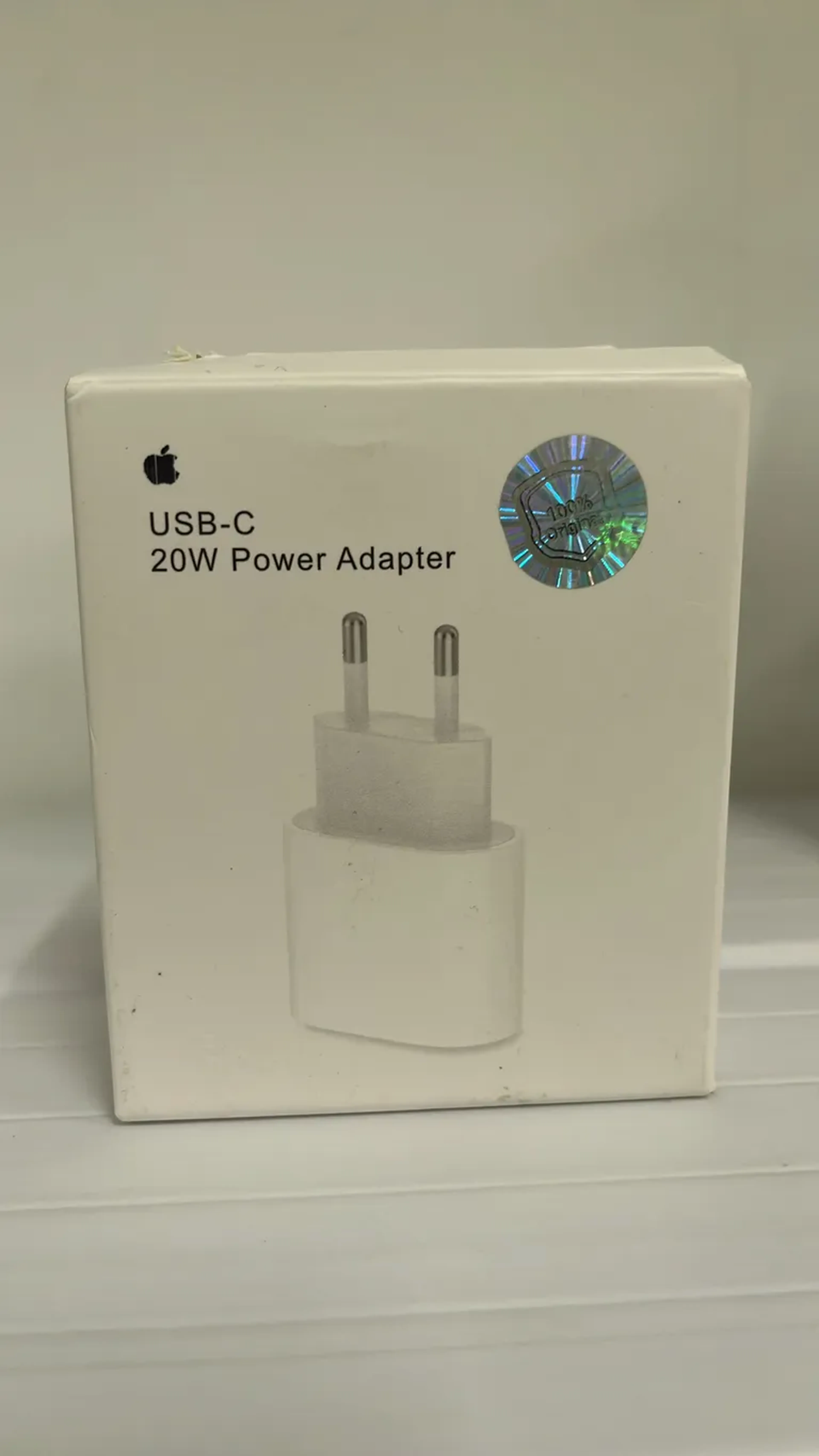 Adaptador de Energia USB-C 20W imagem