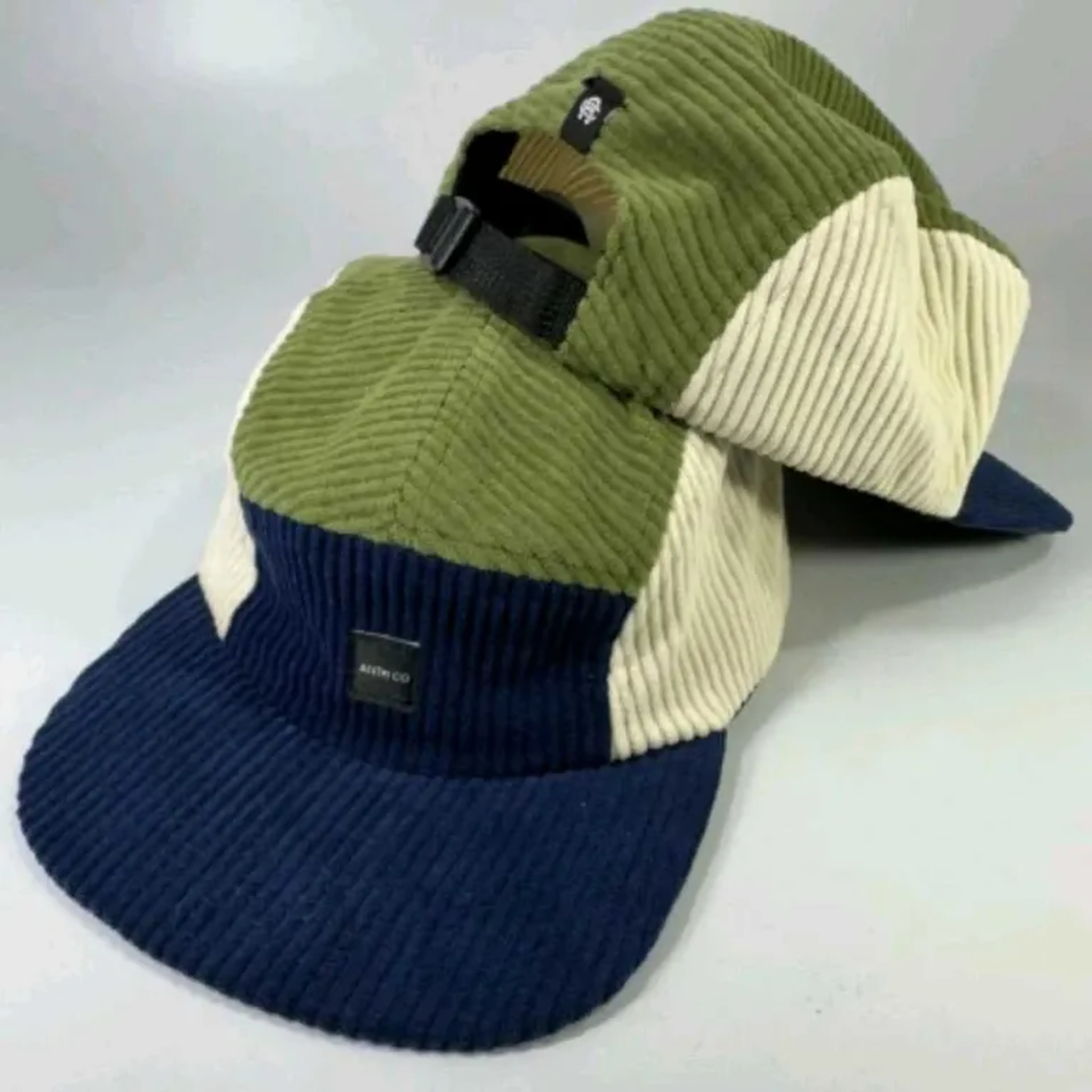 BONÉ FIVE PANEL CORDUROY MARINHO VERDE OFFWHITE imagem