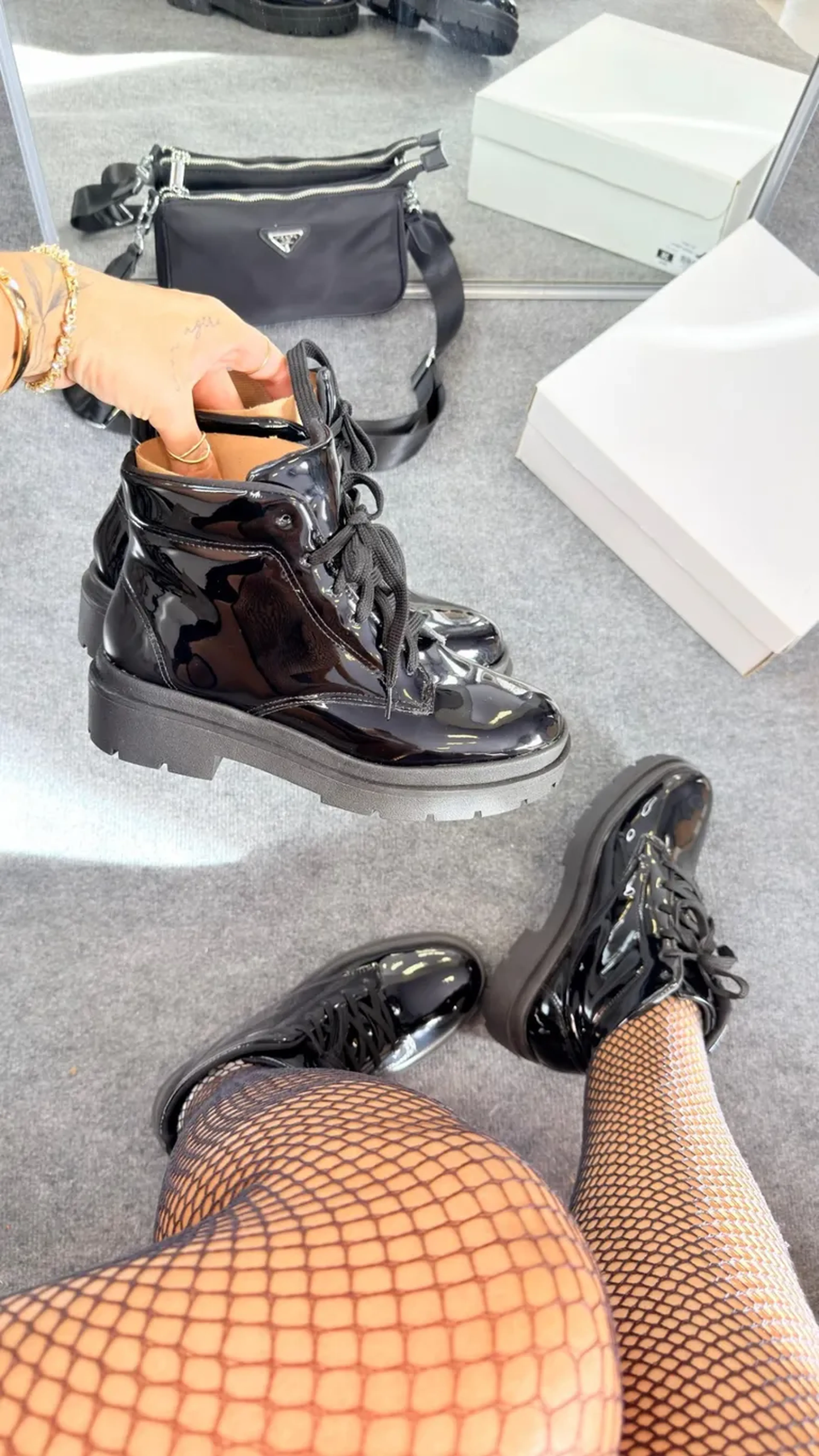 Bota Vinil Flatform imagem