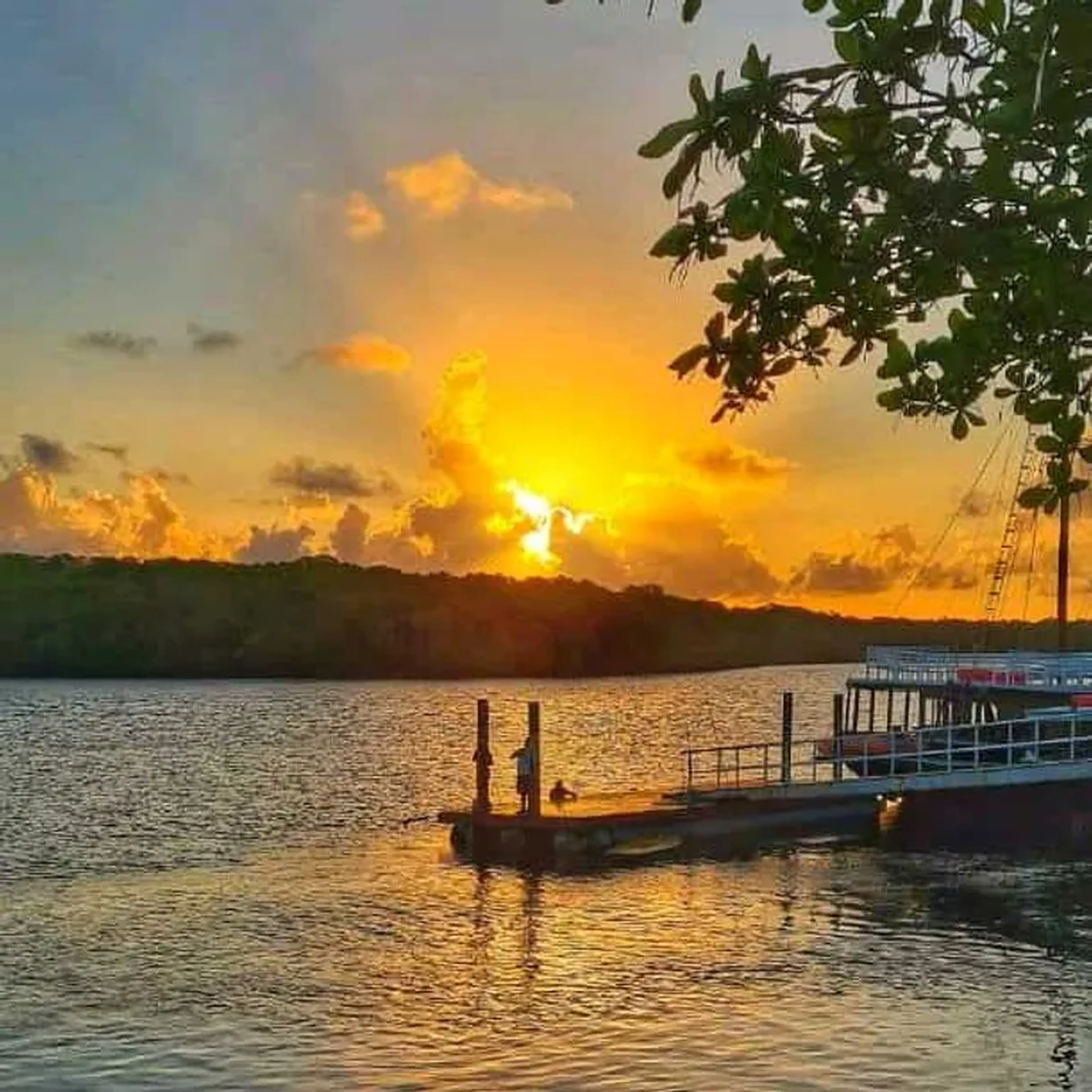 Coroa alta 3 ilhas imagem