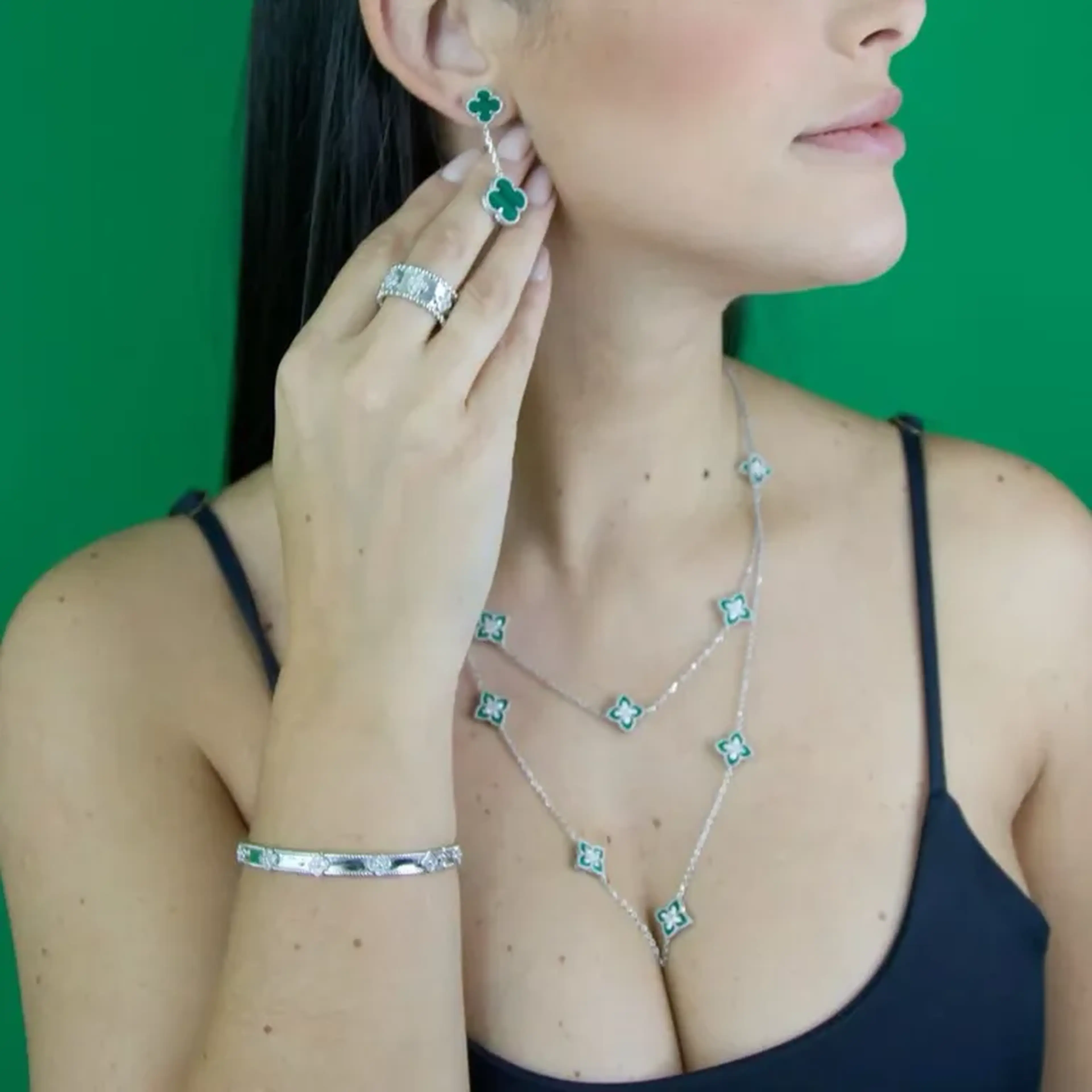 Bracelete Trevo Cravejados imagem