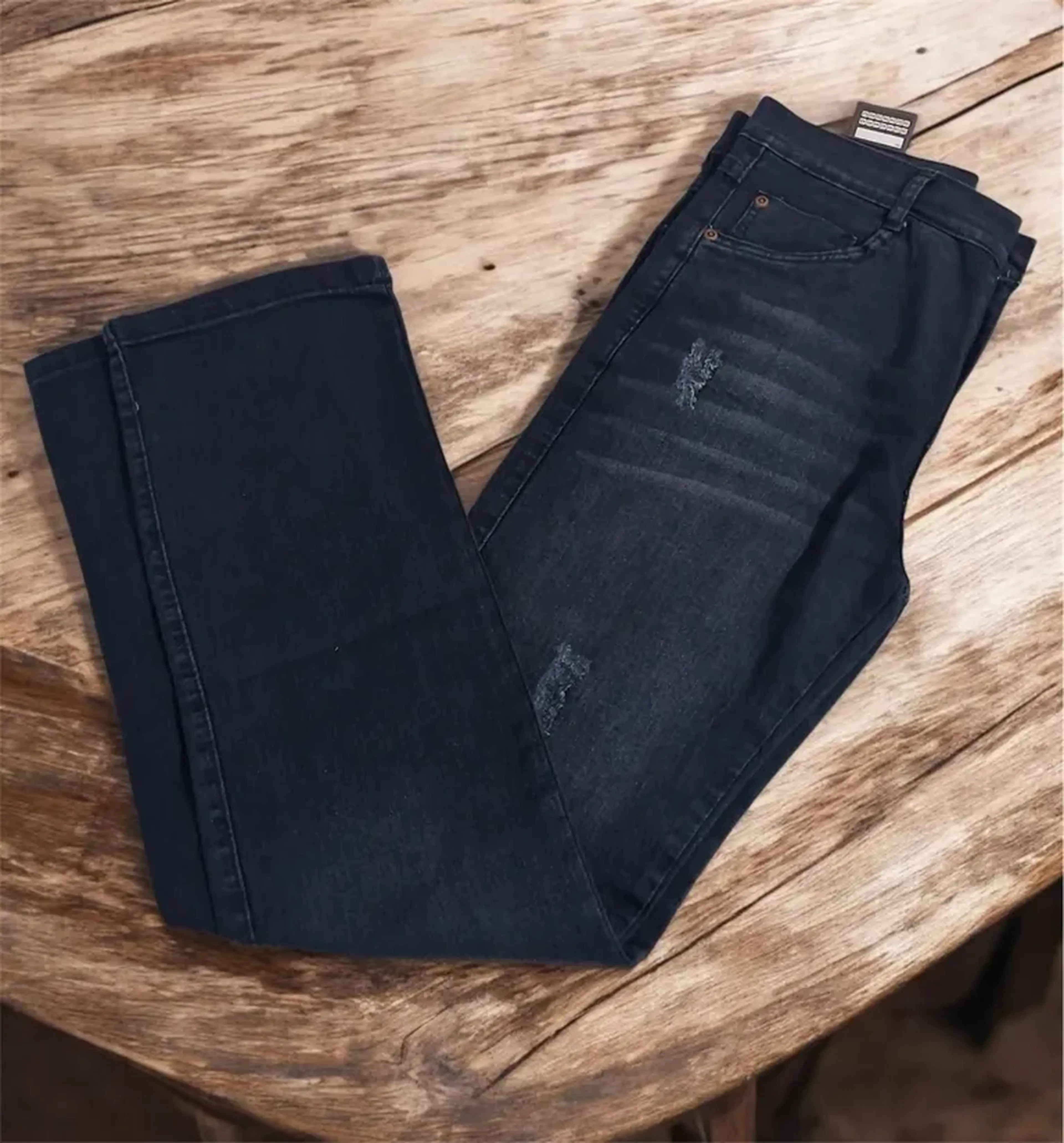 Calça jeans skinny imagem
