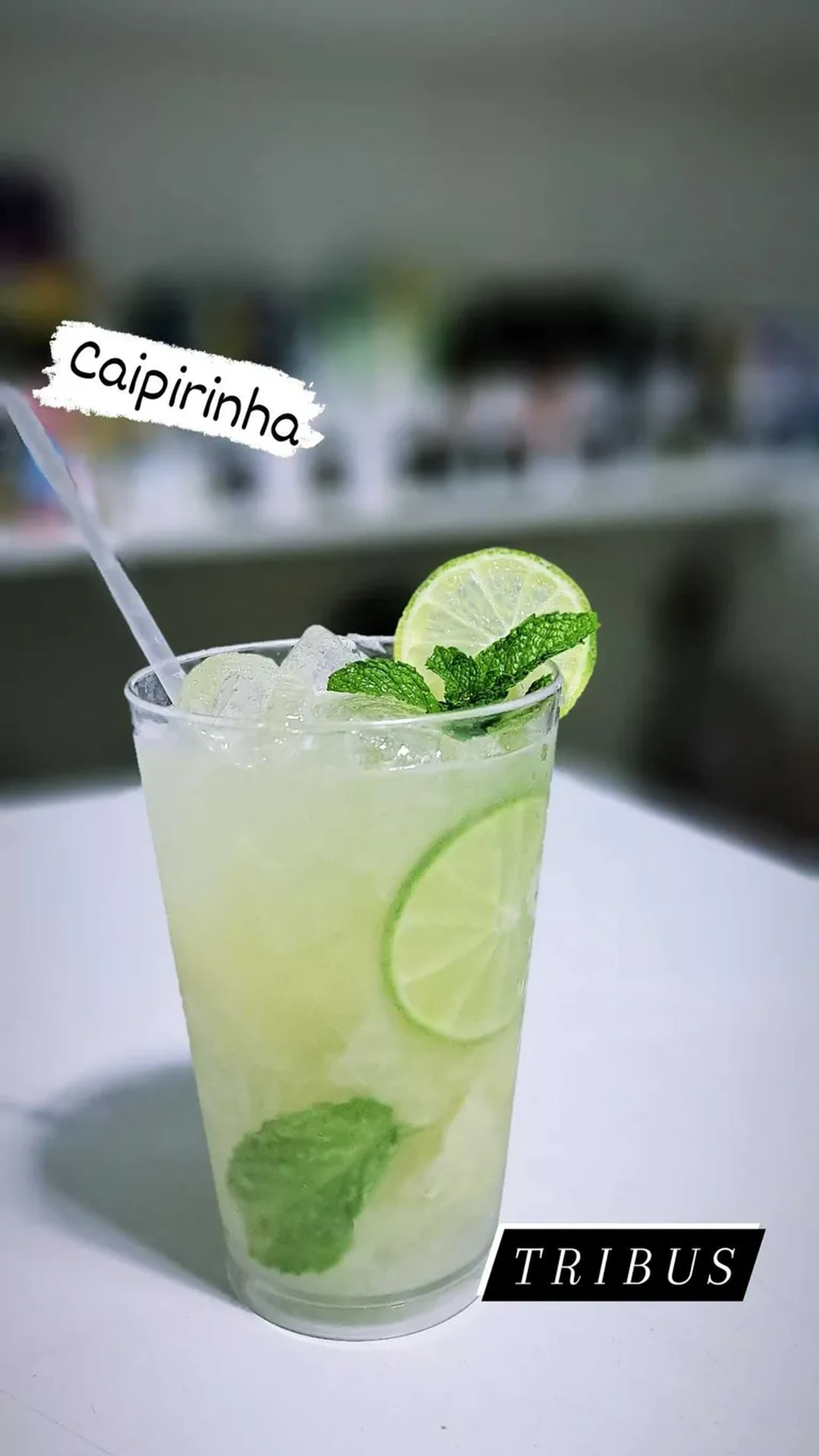 Caipirinha Tradicional limão imagem