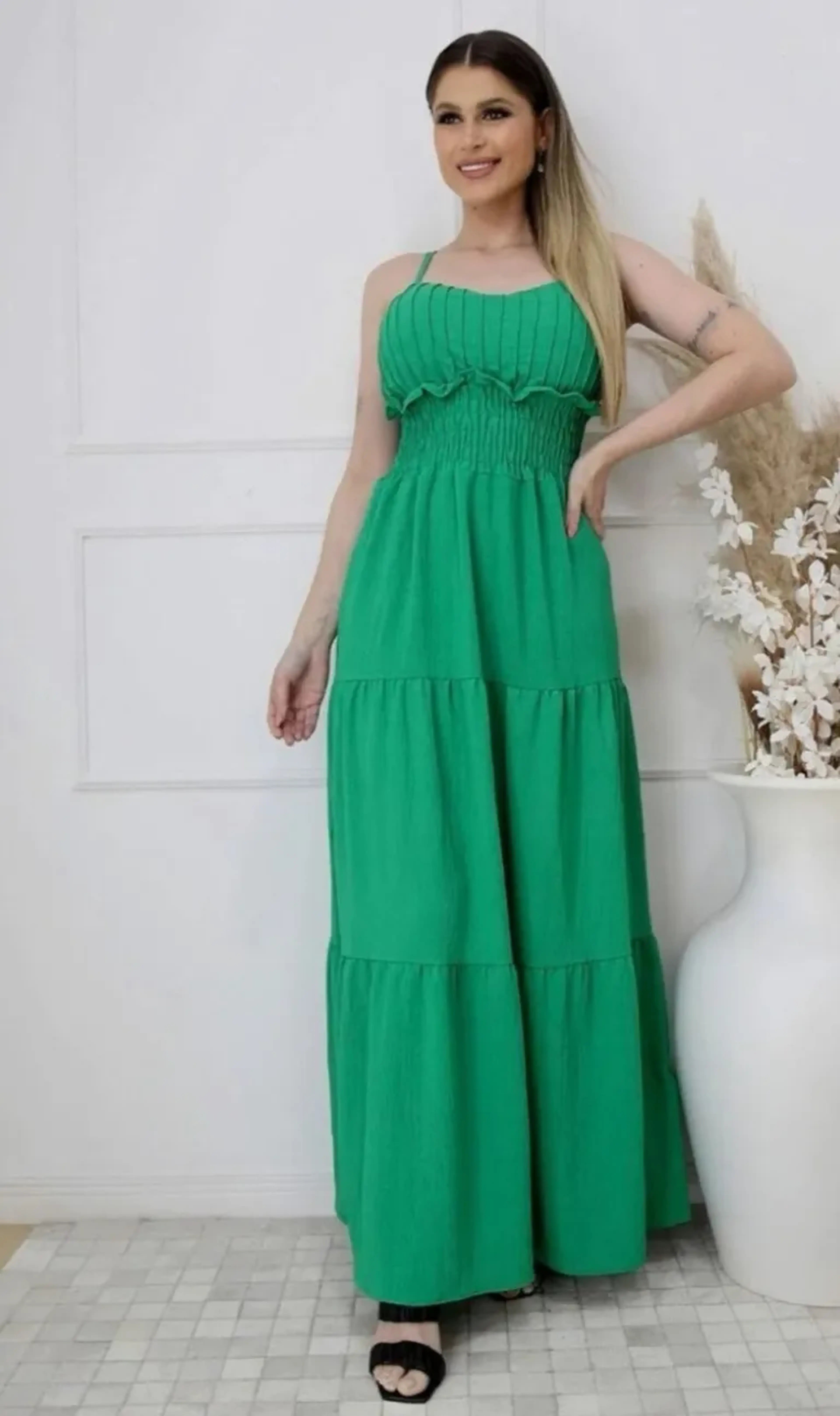 Vestido longo com bojo imagem
