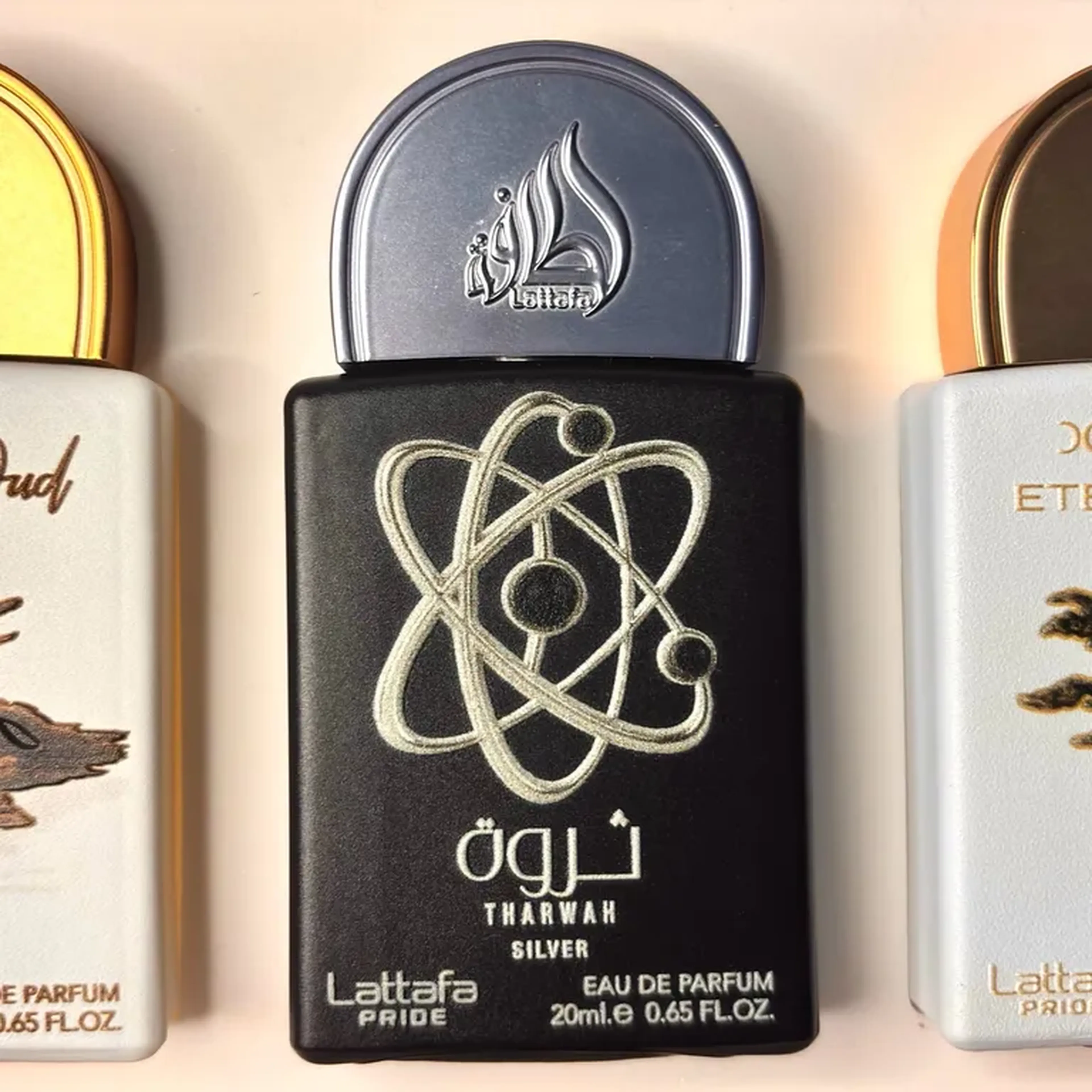 Tharwah Silve 20ml Lattafa imagem