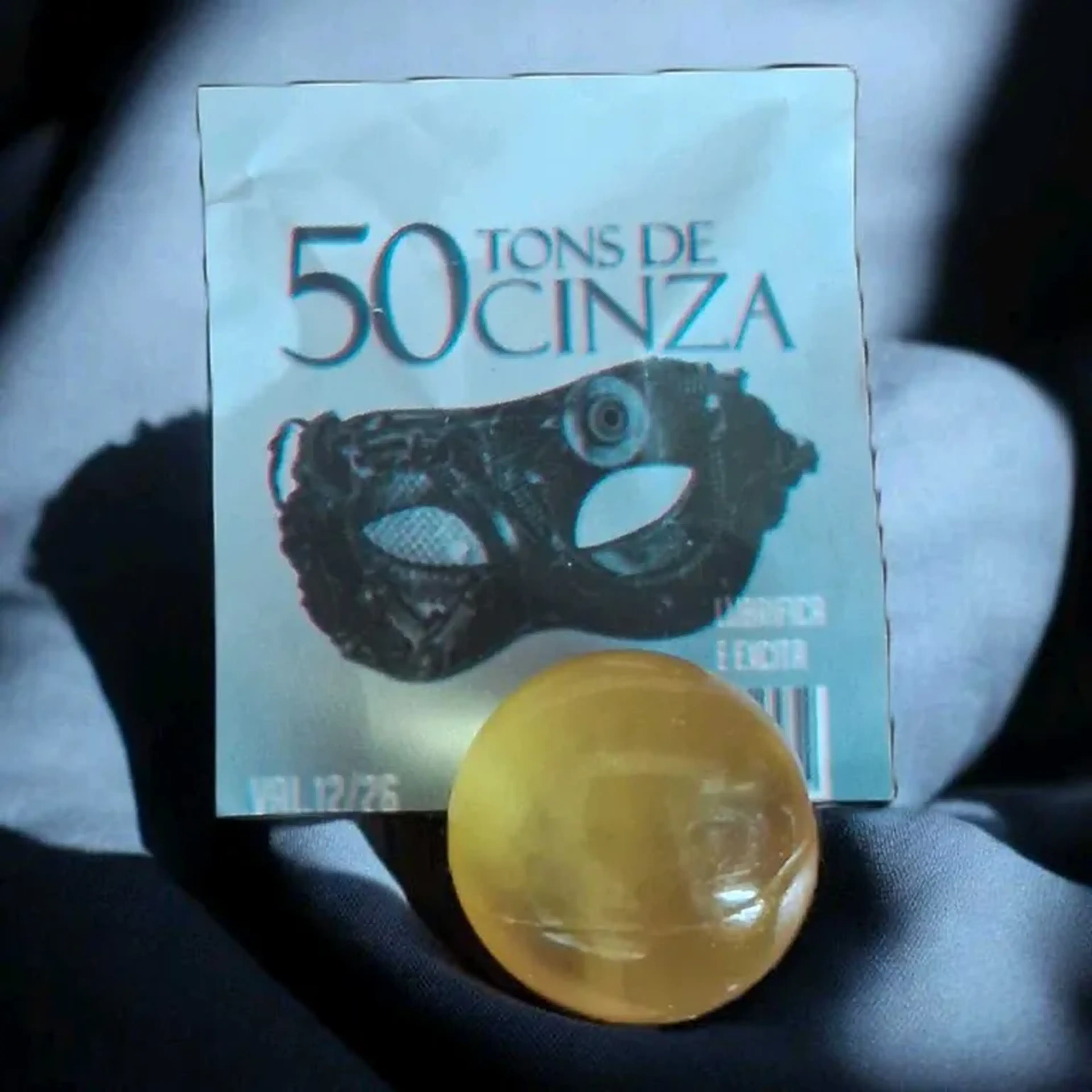 Bolinha Explosiva 50 Tons de Cinza imagem