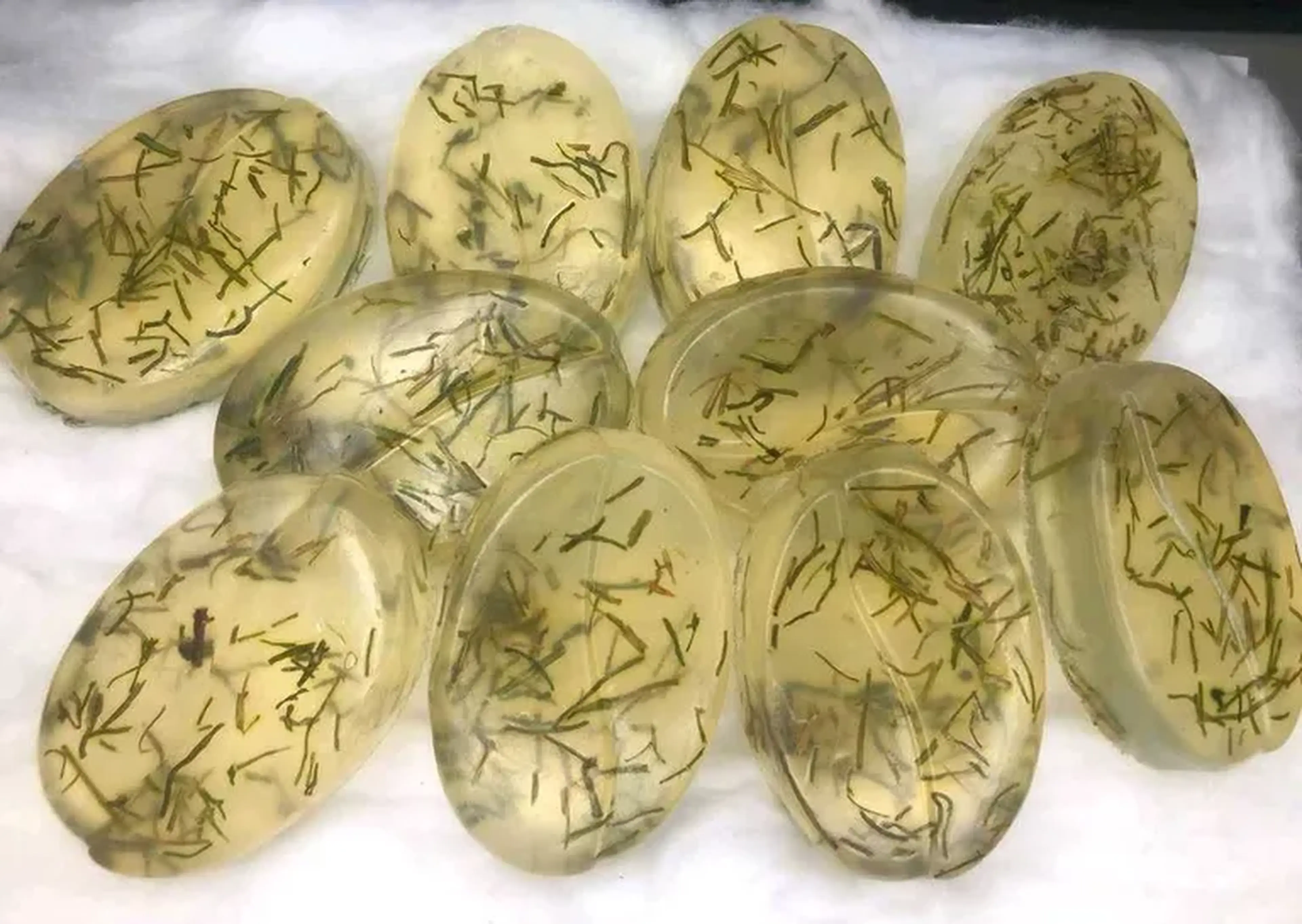 Sabonete Artesanal com Ervas 80g imagem