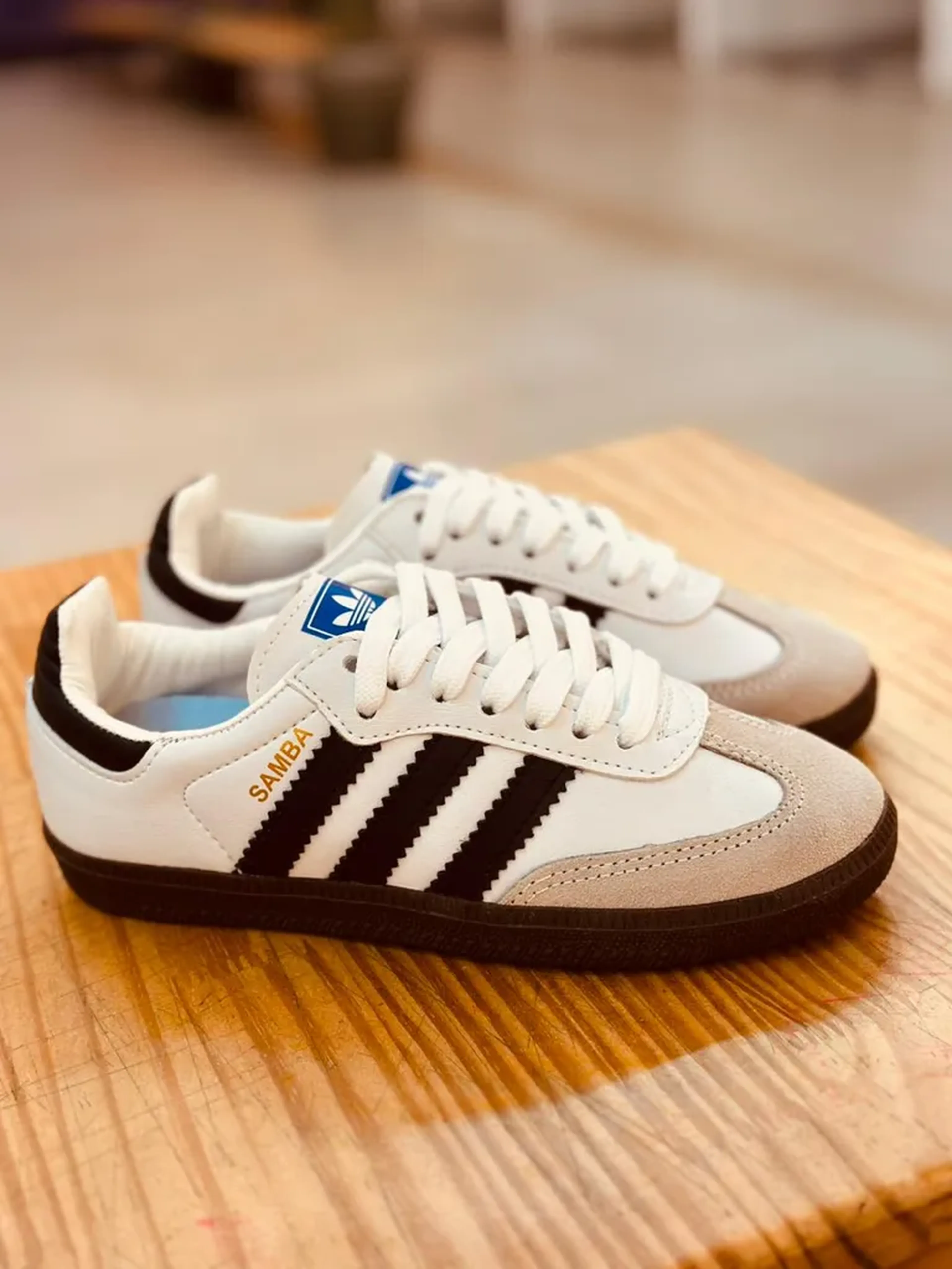 Tenis Adidas Samba Tracional imagem