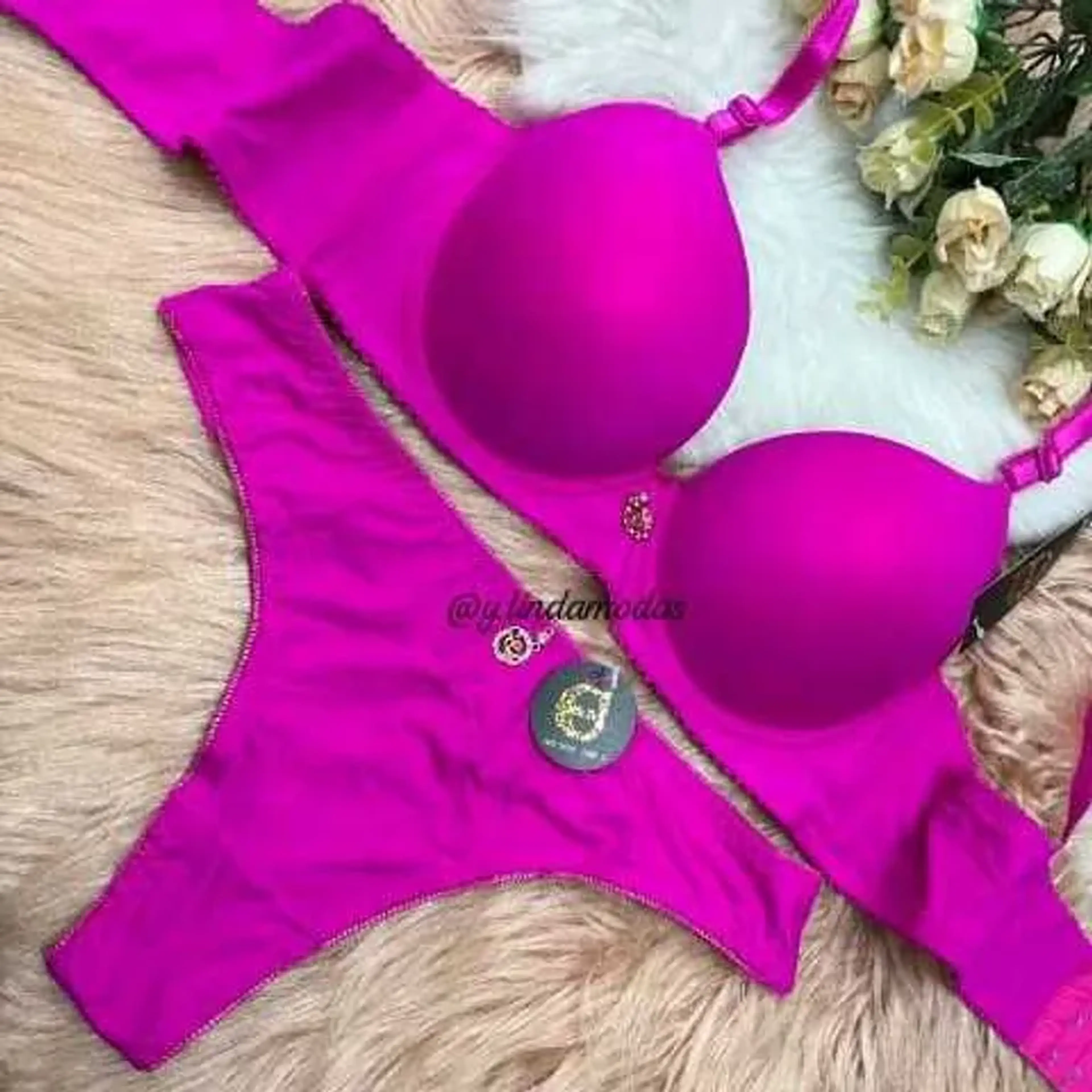 Lingerie Modelo Liso 🦋✨️ imagem