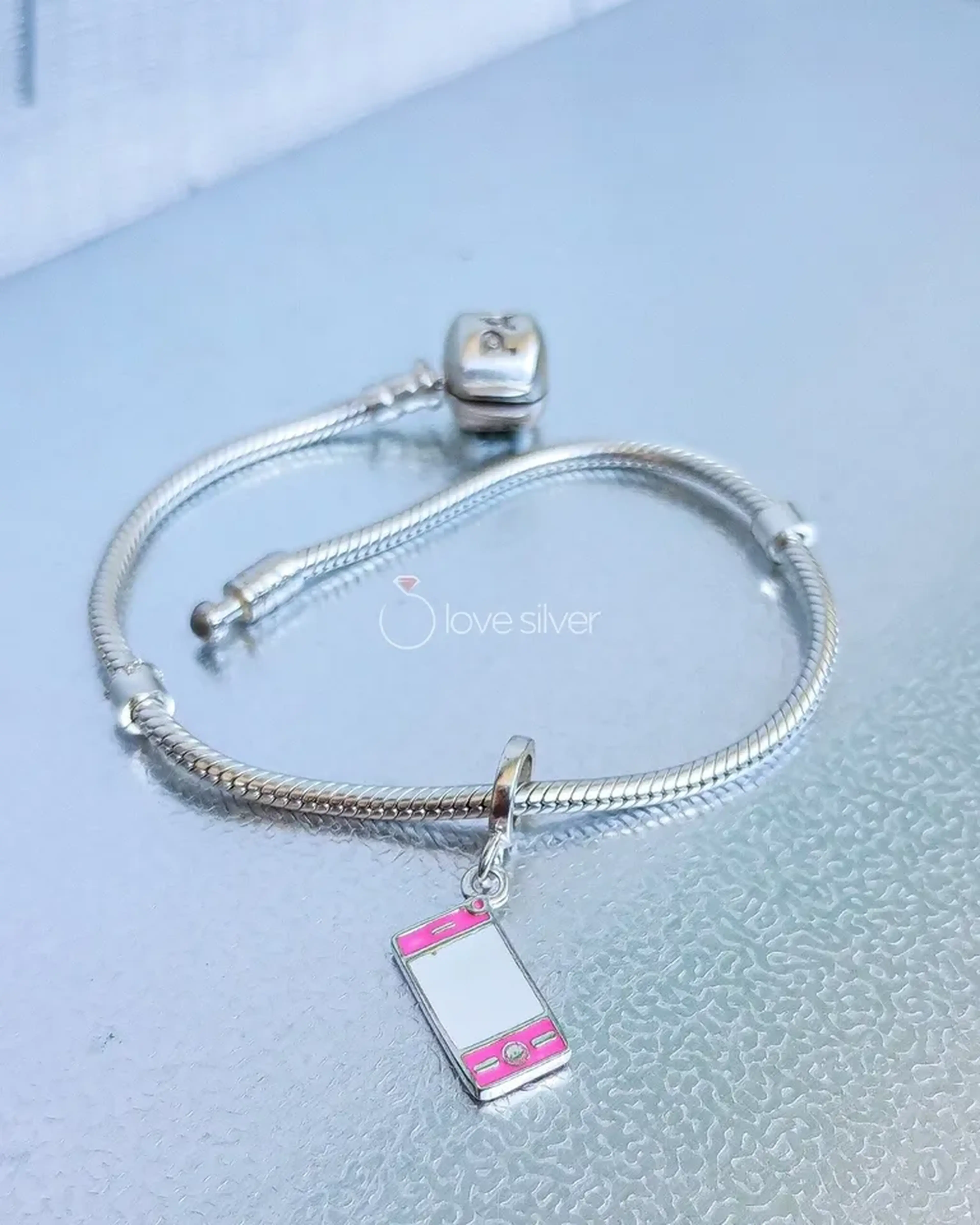Pulseira Love Silver de Prata 925 com Trava e Berloque imagem