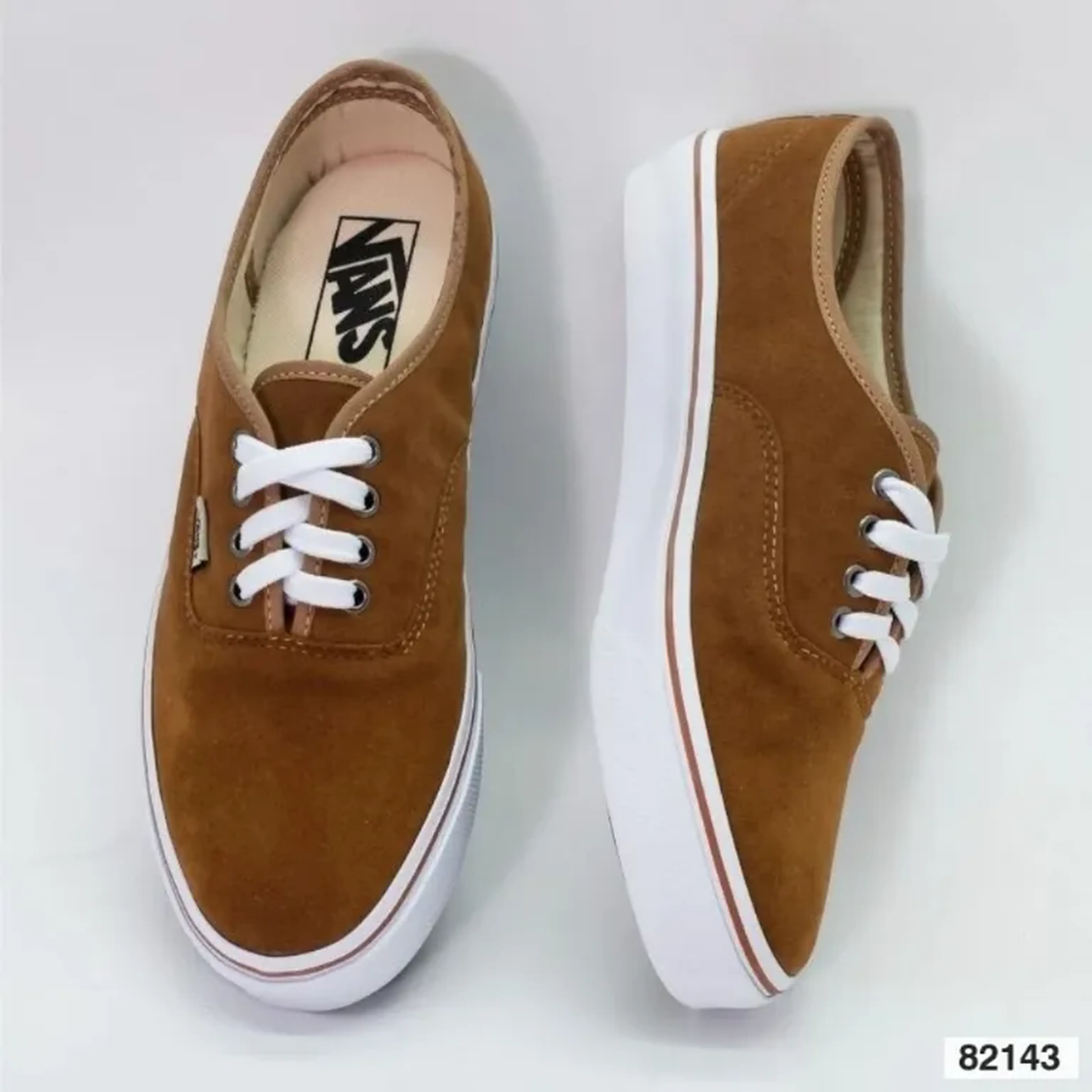 TÊNIS VANS CASUAL NO CAMURÇA imagem