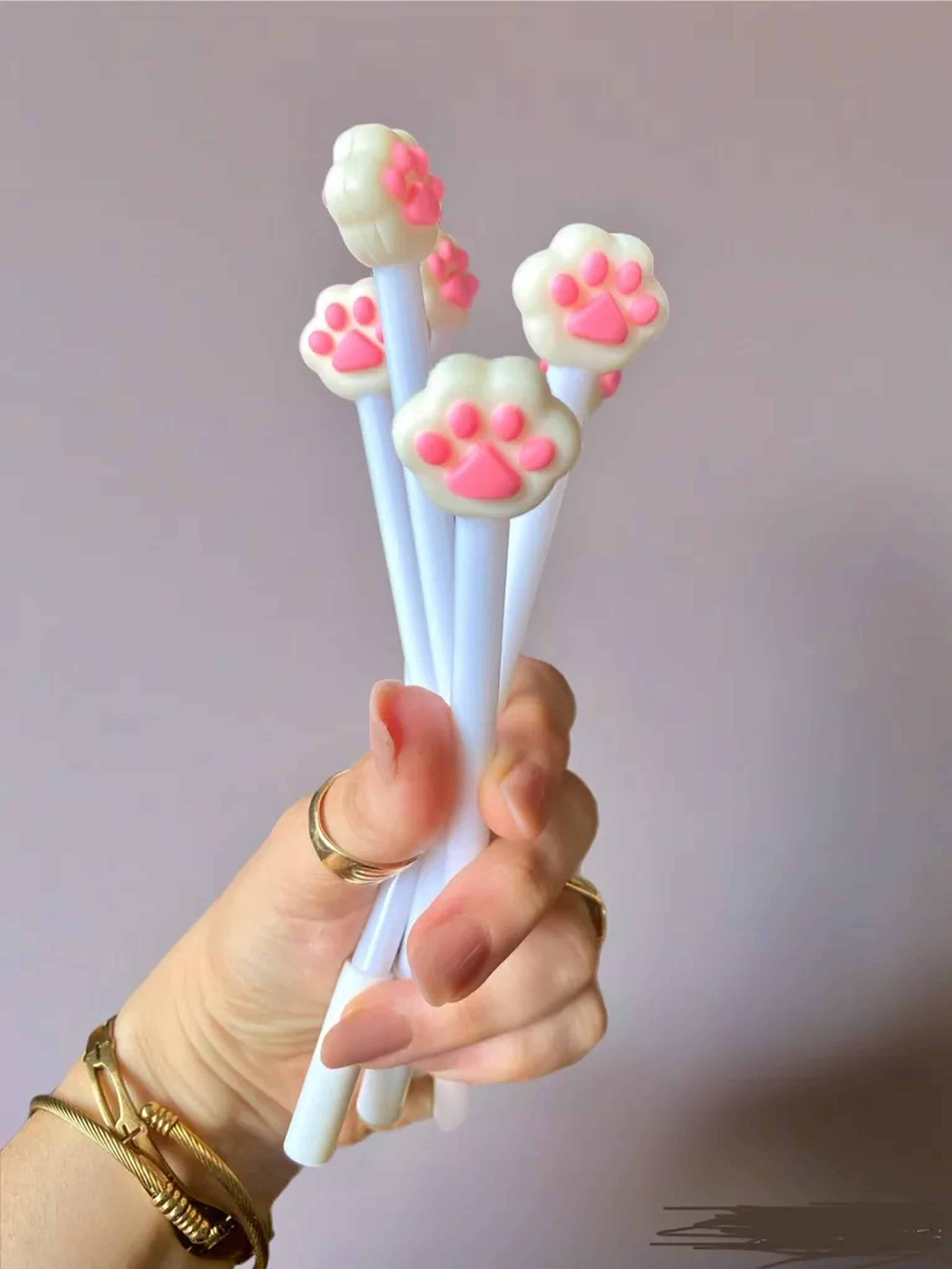 Caneta patinha branca imagem