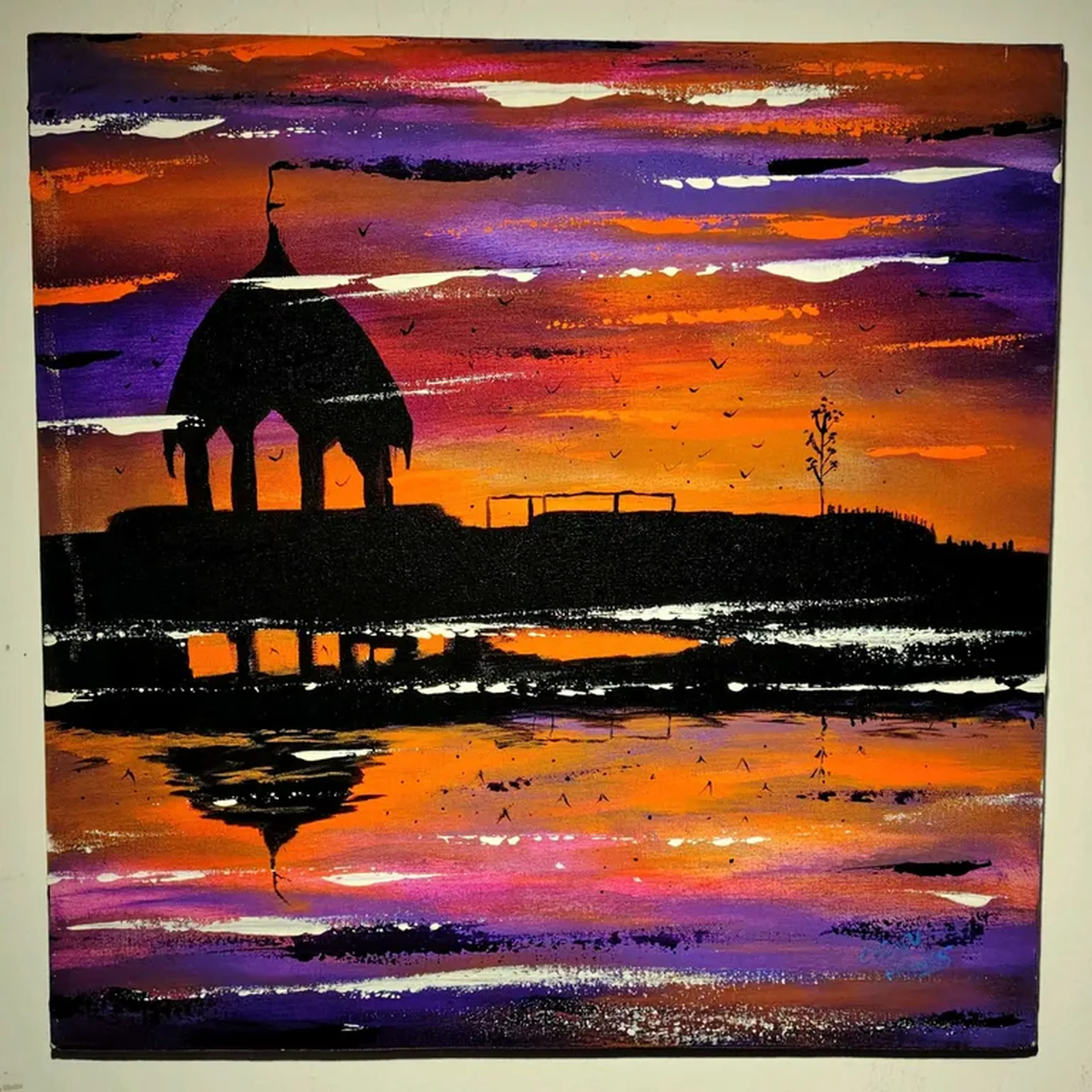 Aurora púrpura no lago Tshar imagem