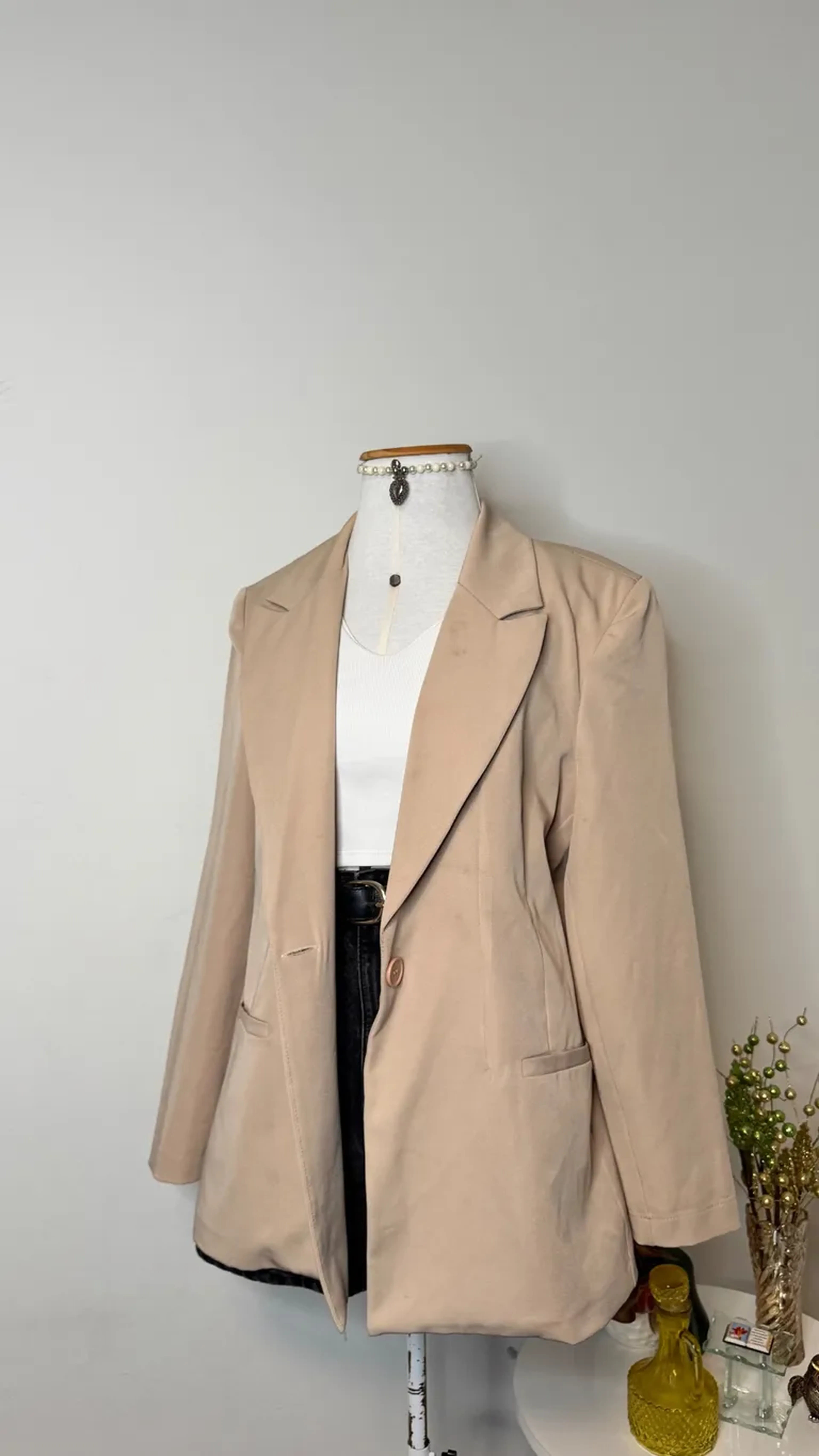 Max blazer nude imagem