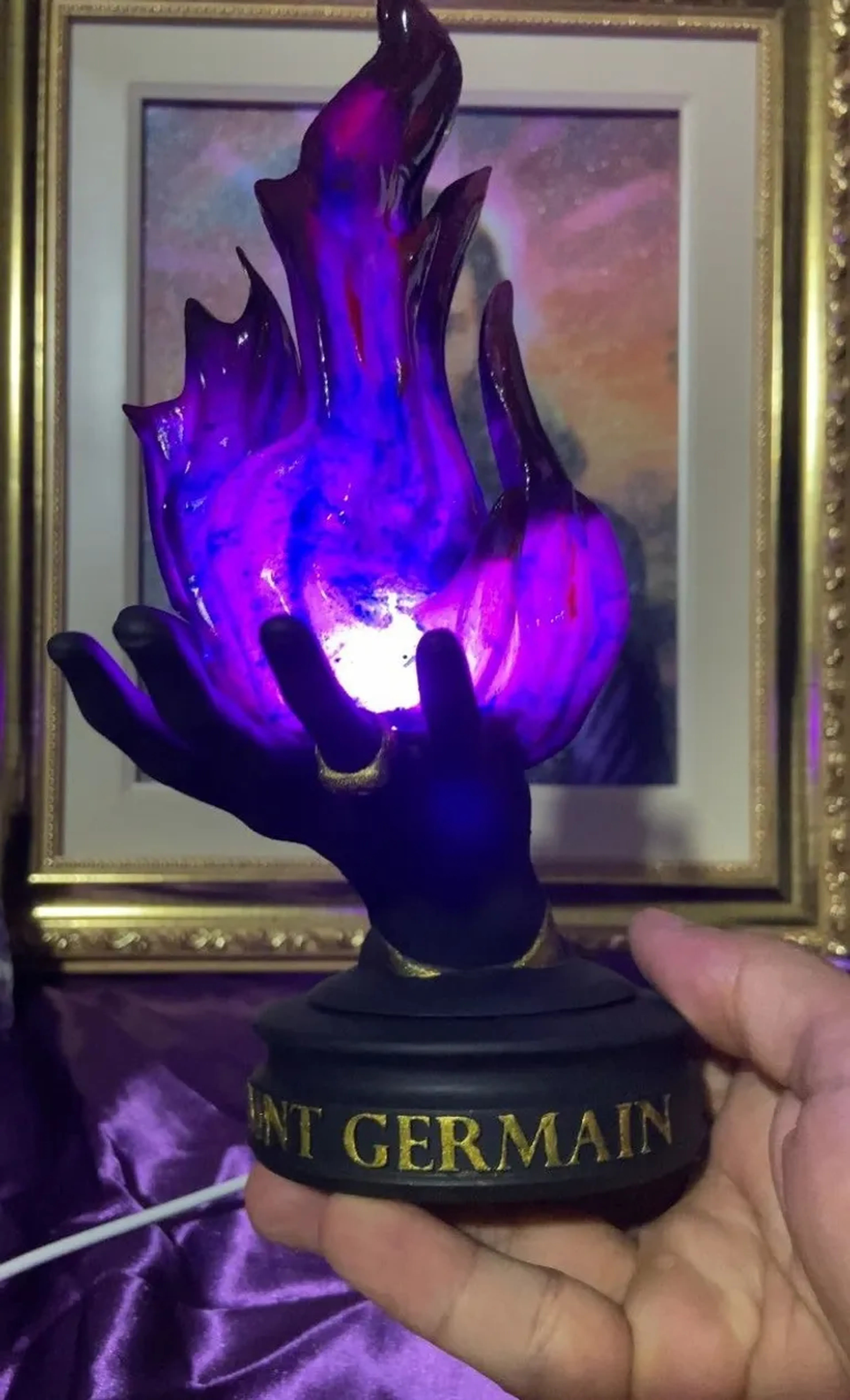 Luminária Chama Violeta de Saint Germain imagem