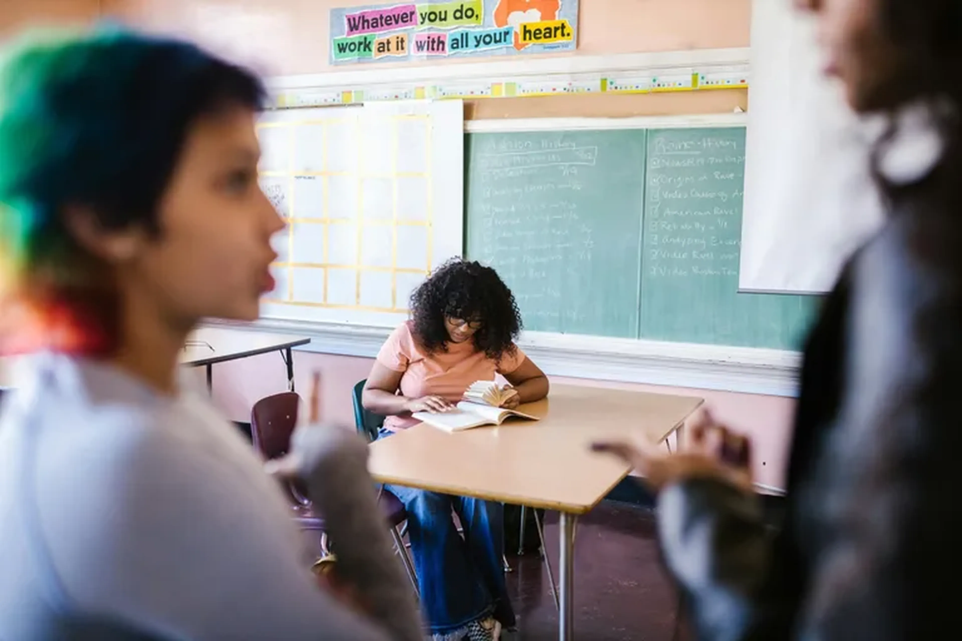 EJA ENSINO FUNDAMENTAL E MÉDIO COM PUBLICAÇÃO NO DIARIO OFICIAL imagem