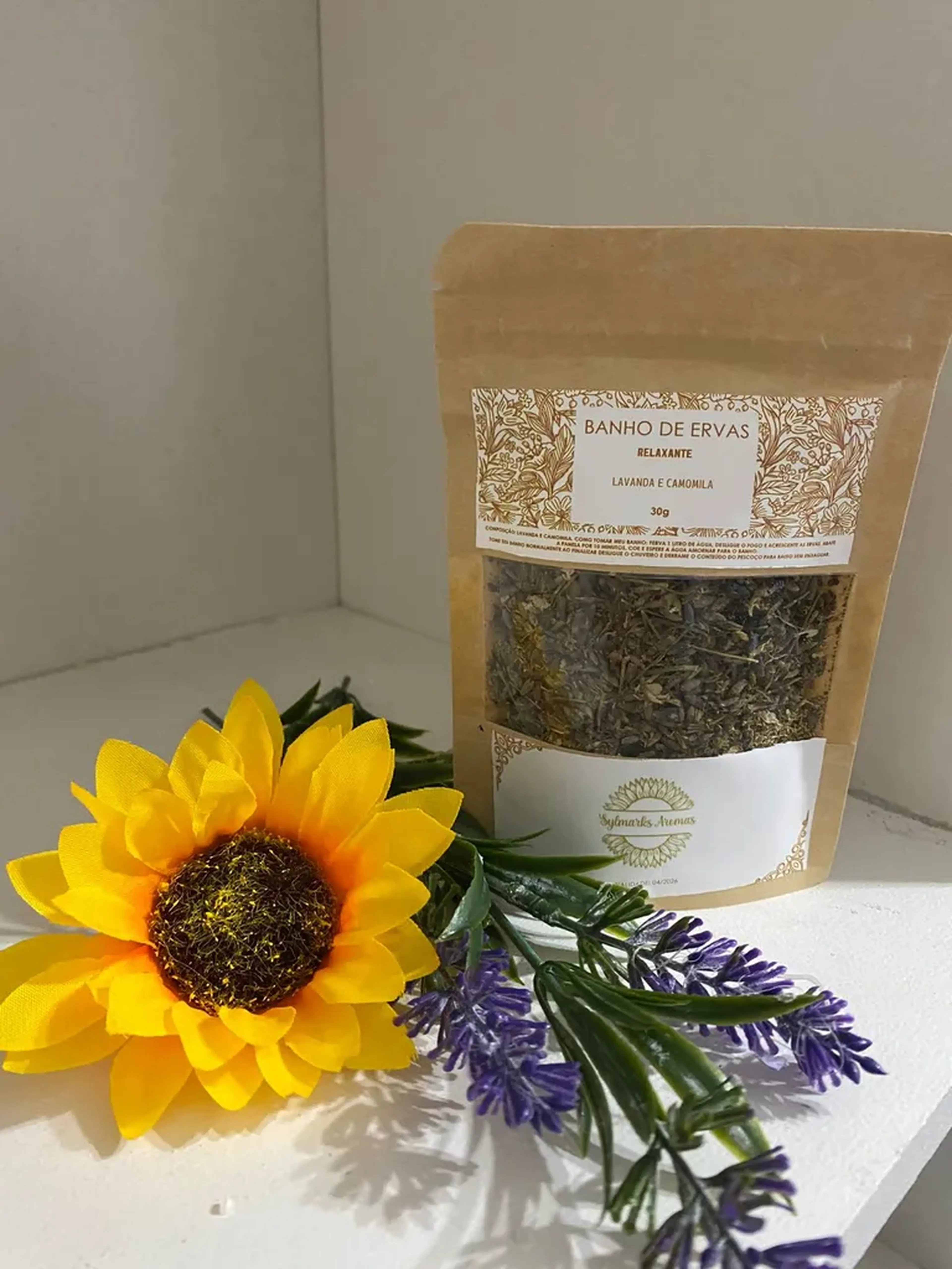 Banho Relaxante de Camomila e Lavanda imagem