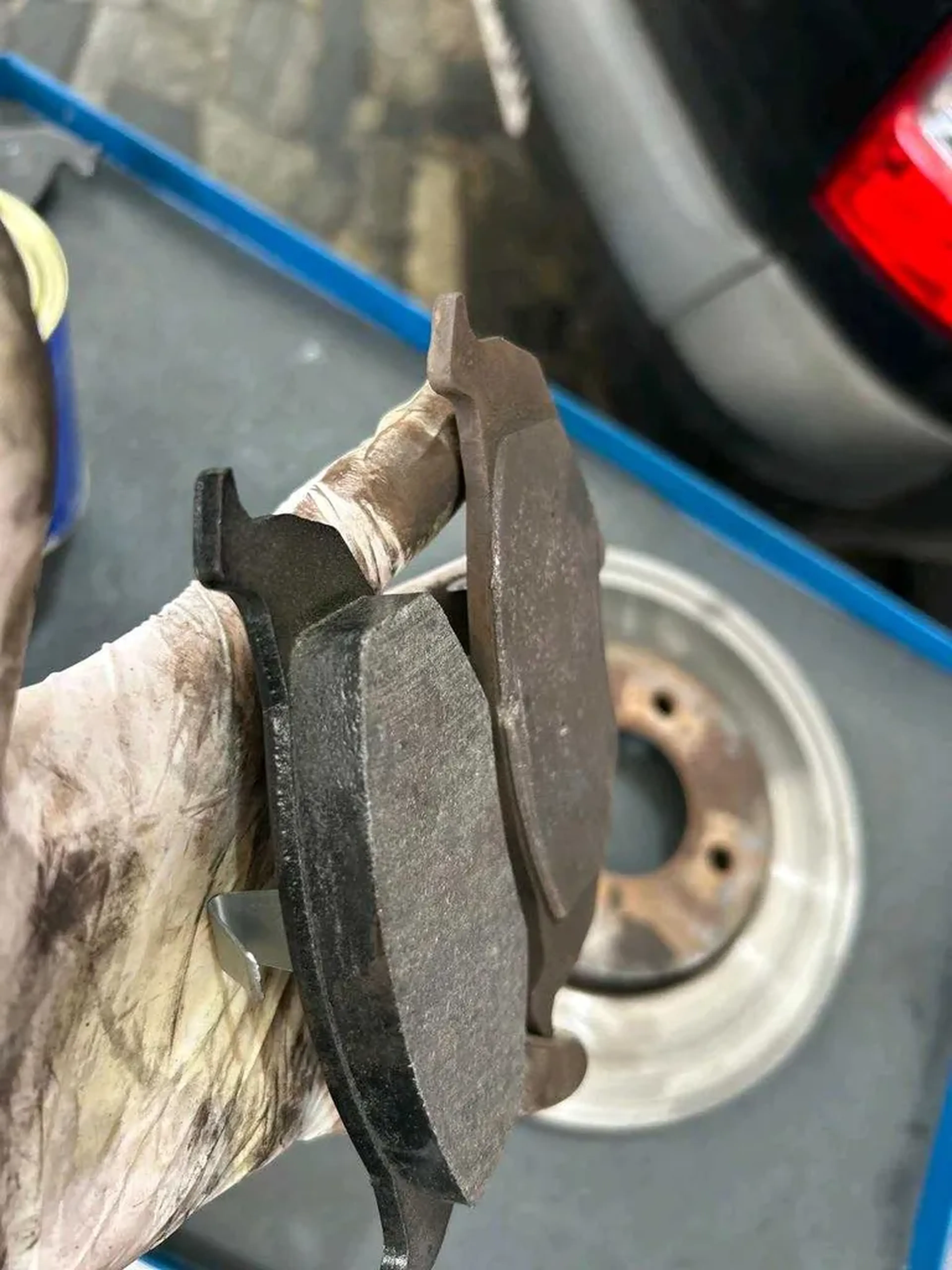 serviços de troca Pastilha de Freio imagem