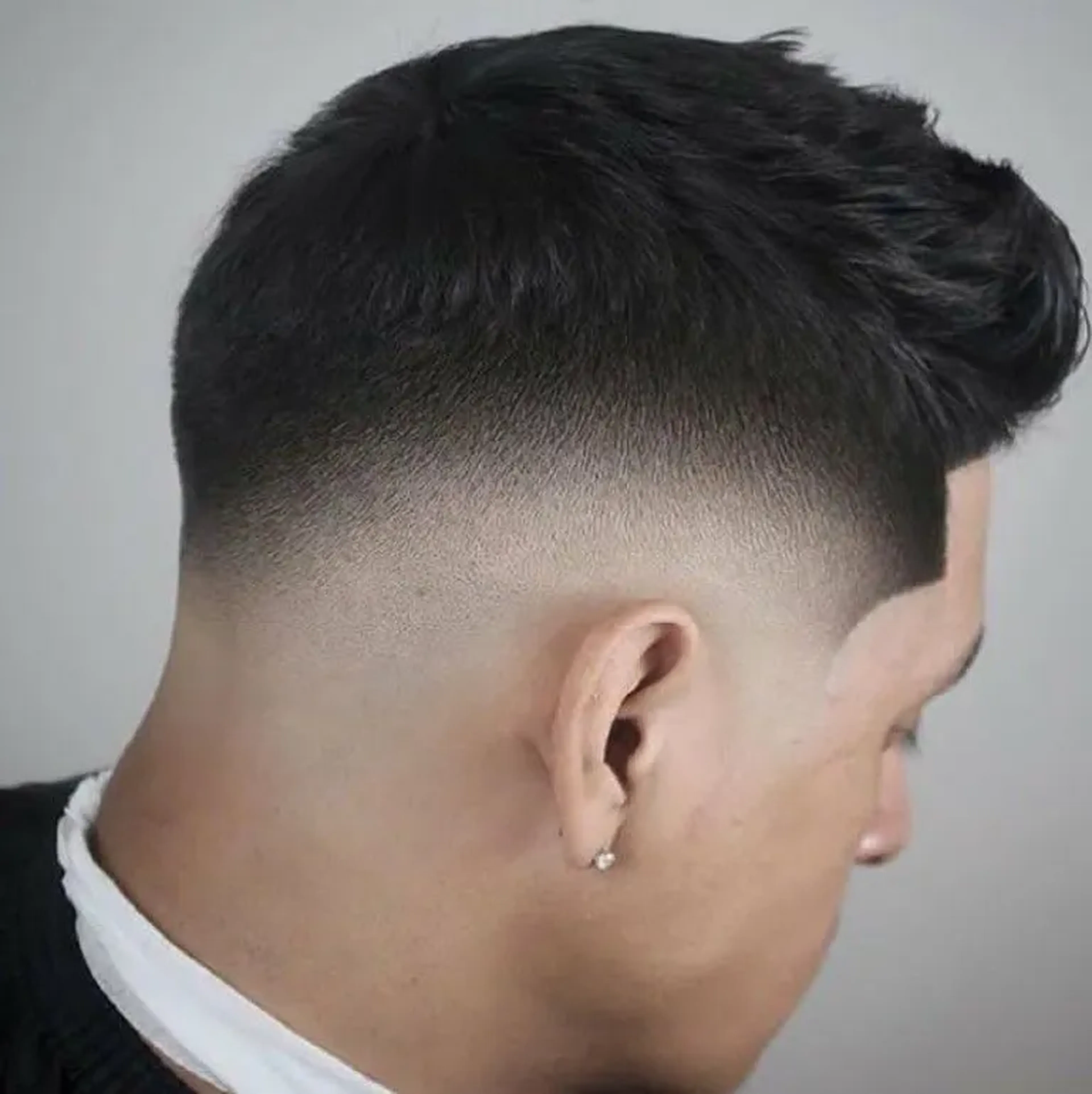 Navalhado + barba imagem
