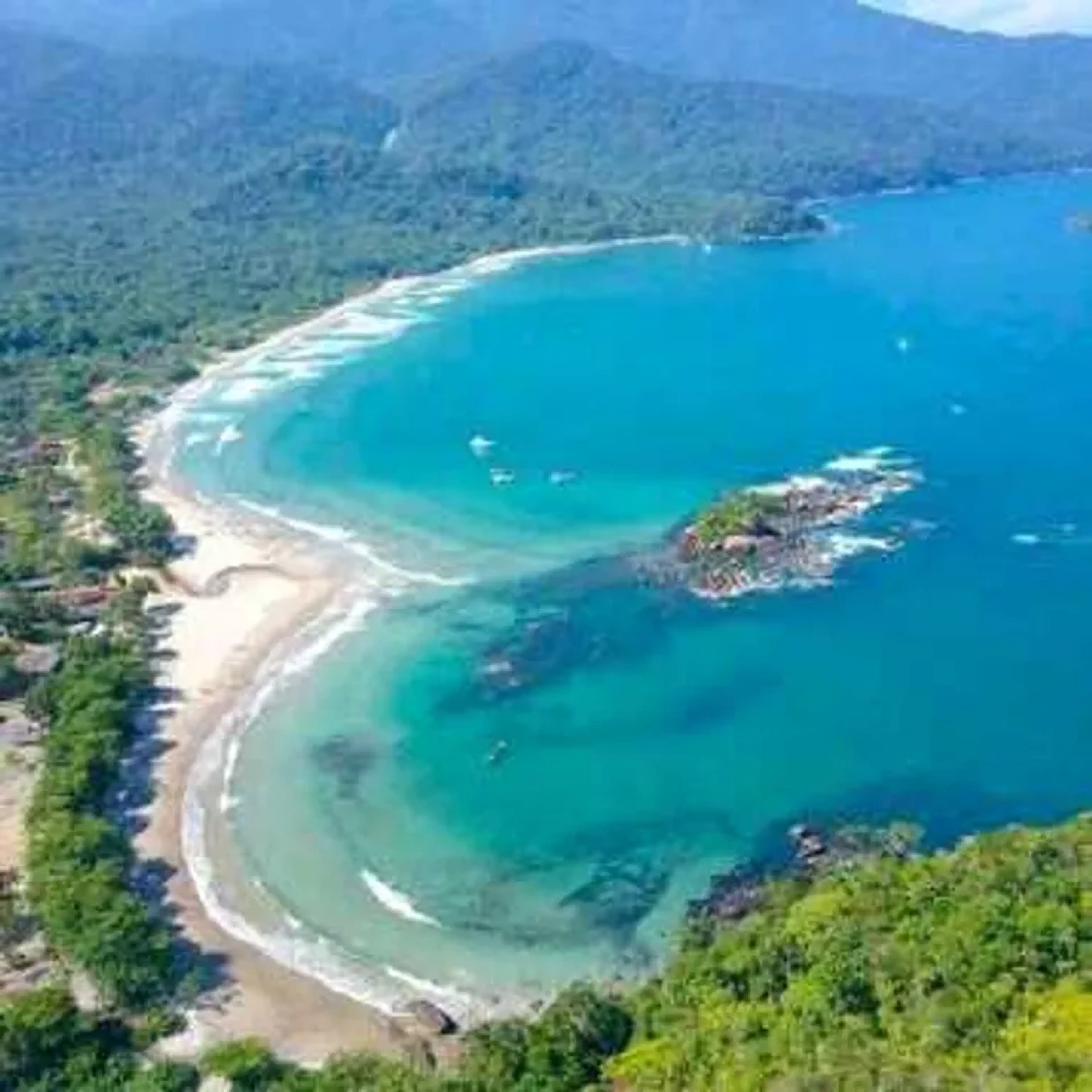 PASSEIO BARCO CASTELHANOS EM ILHABELA imagem
