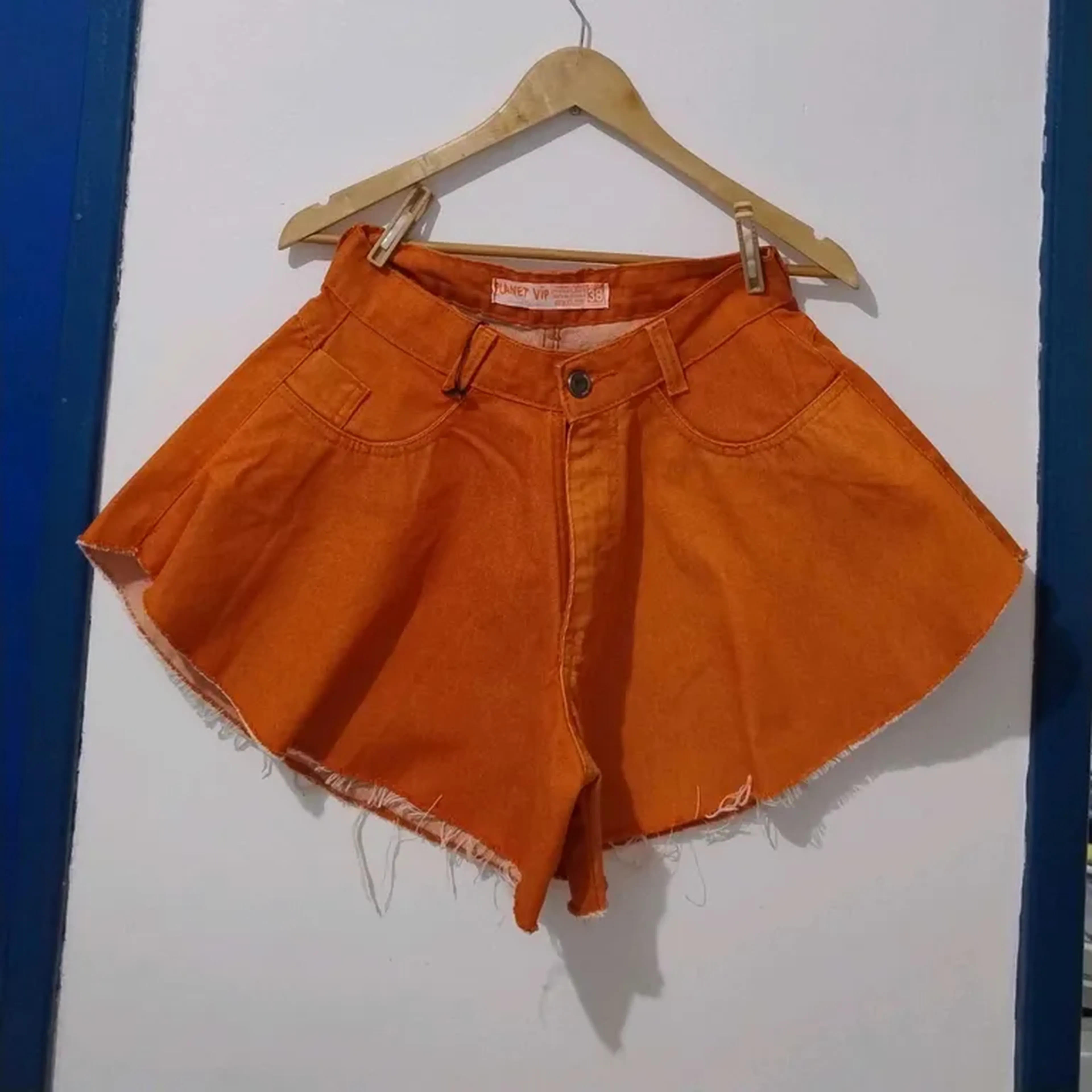 Short Jeans Laranja De 32,00 Por 27,00 imagem