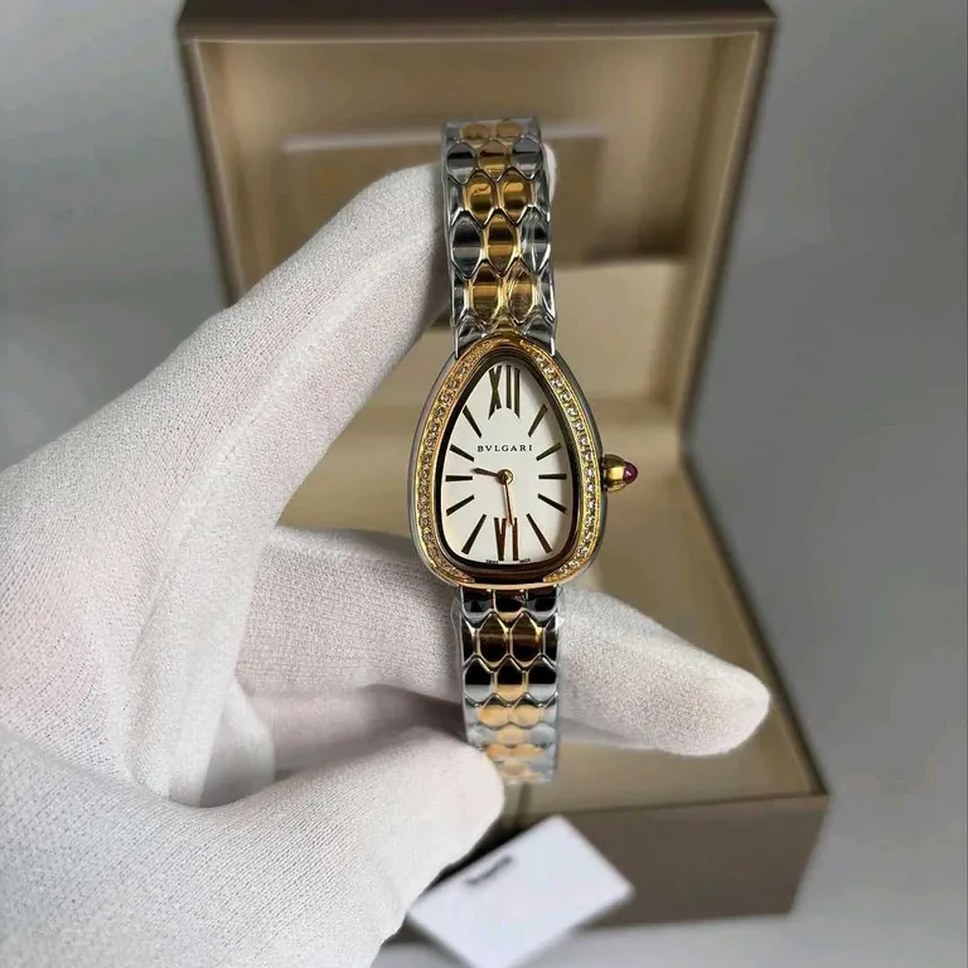 Bvlgari imagem