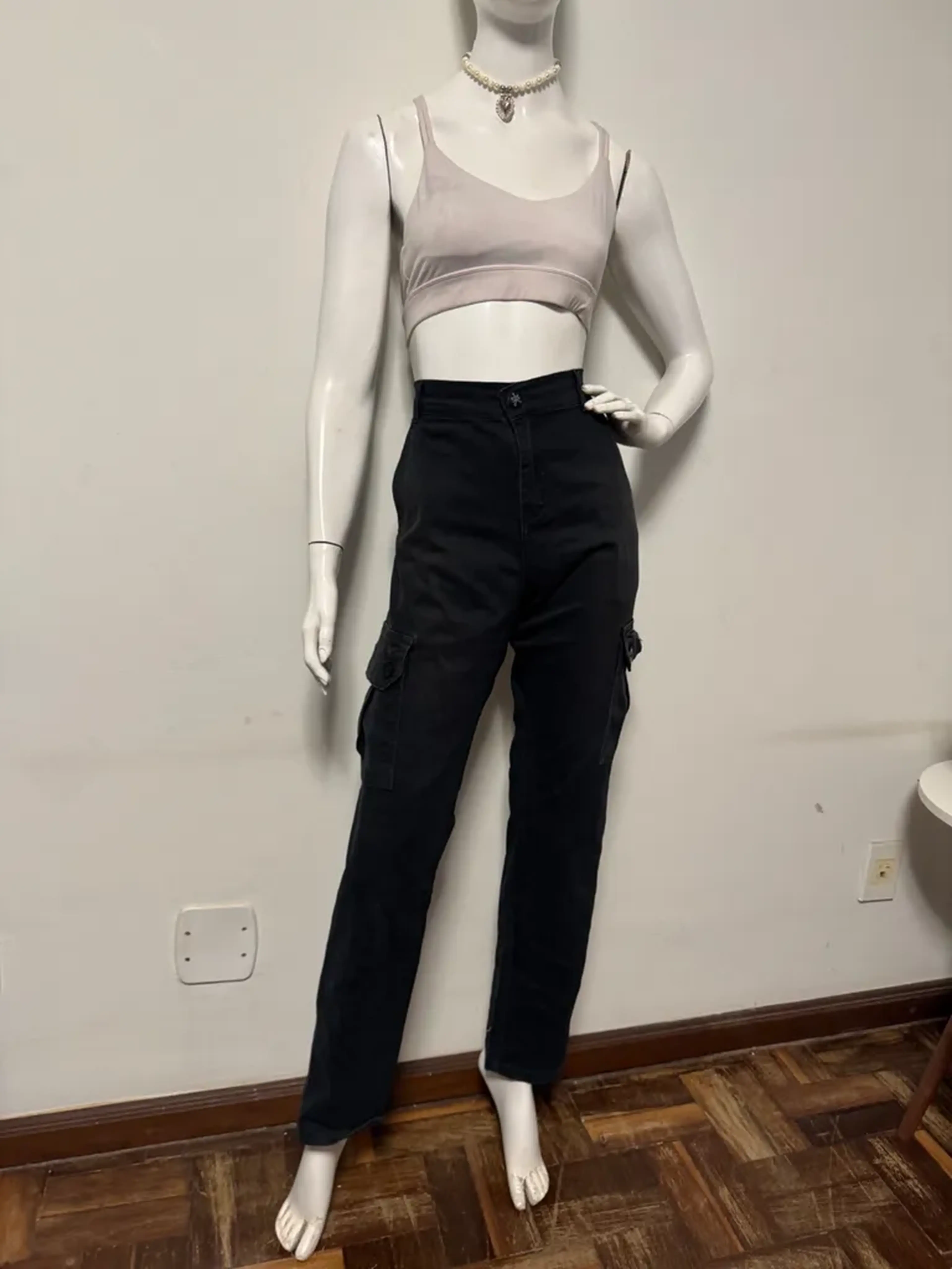 Calça cargo preta imagem