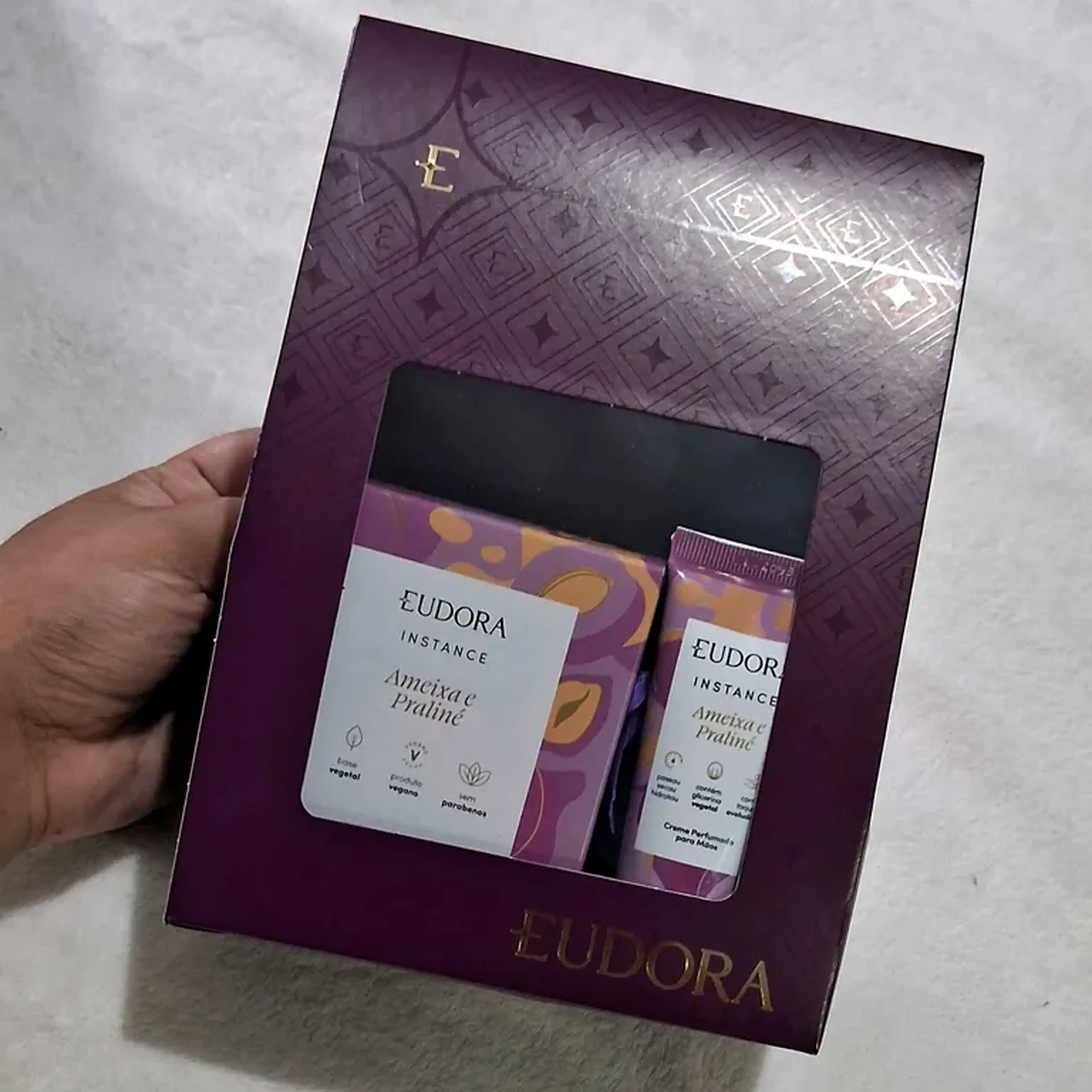 Presente Eudora Instance Ameixa Praliné imagem