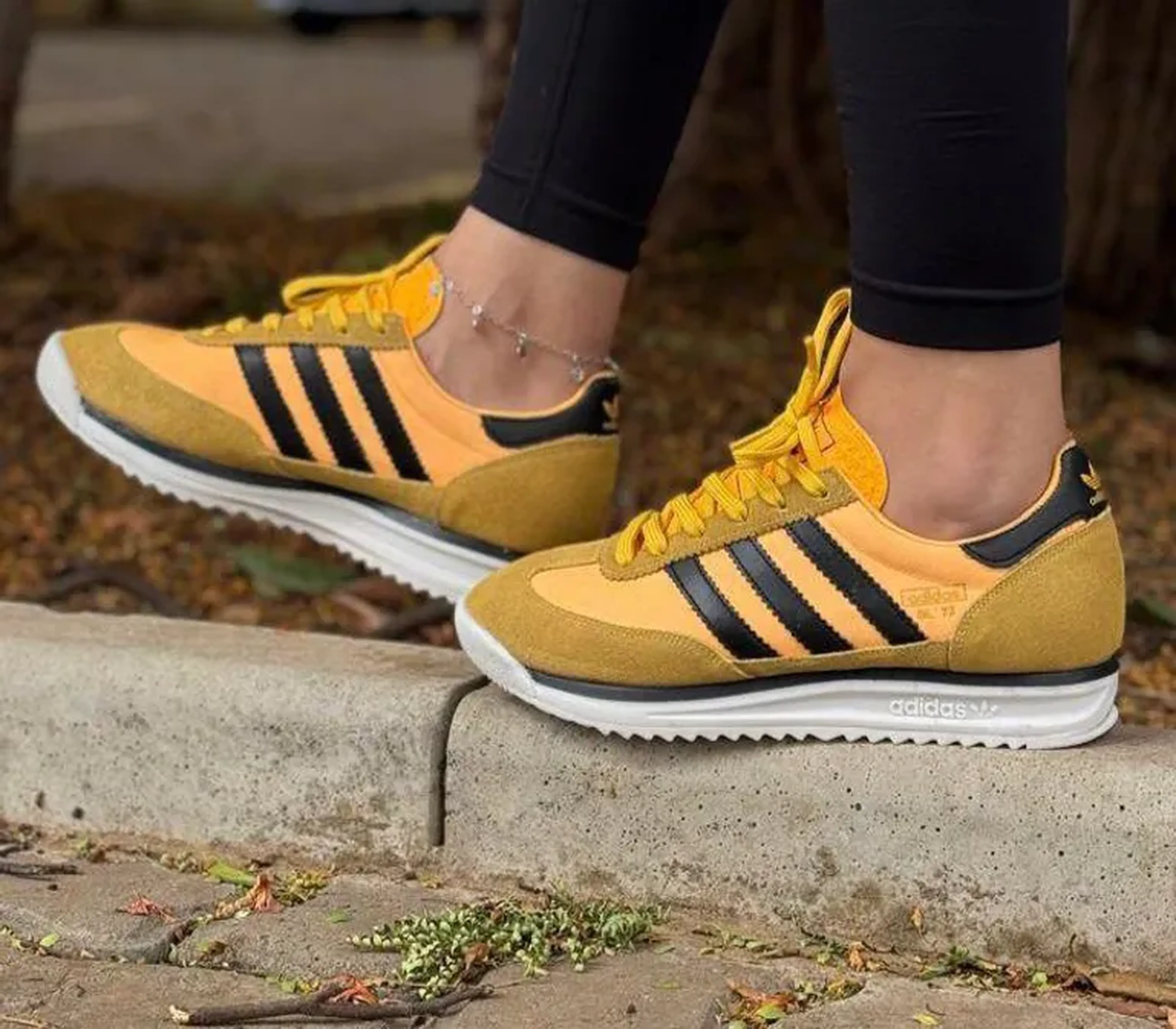 Adidas SL 72 Yellow Black Premium imagem