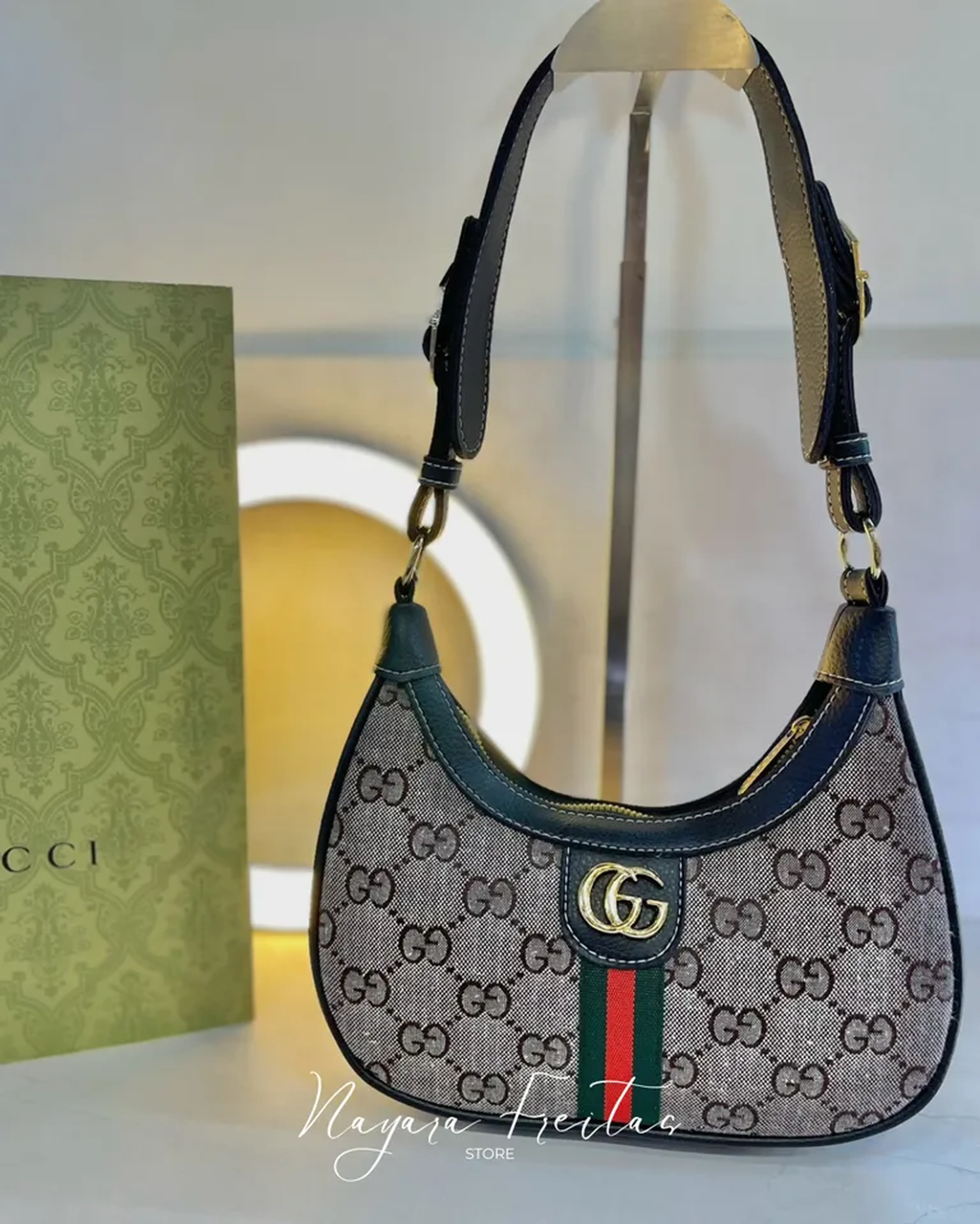 Bolsa Meia Lua GC P imagem