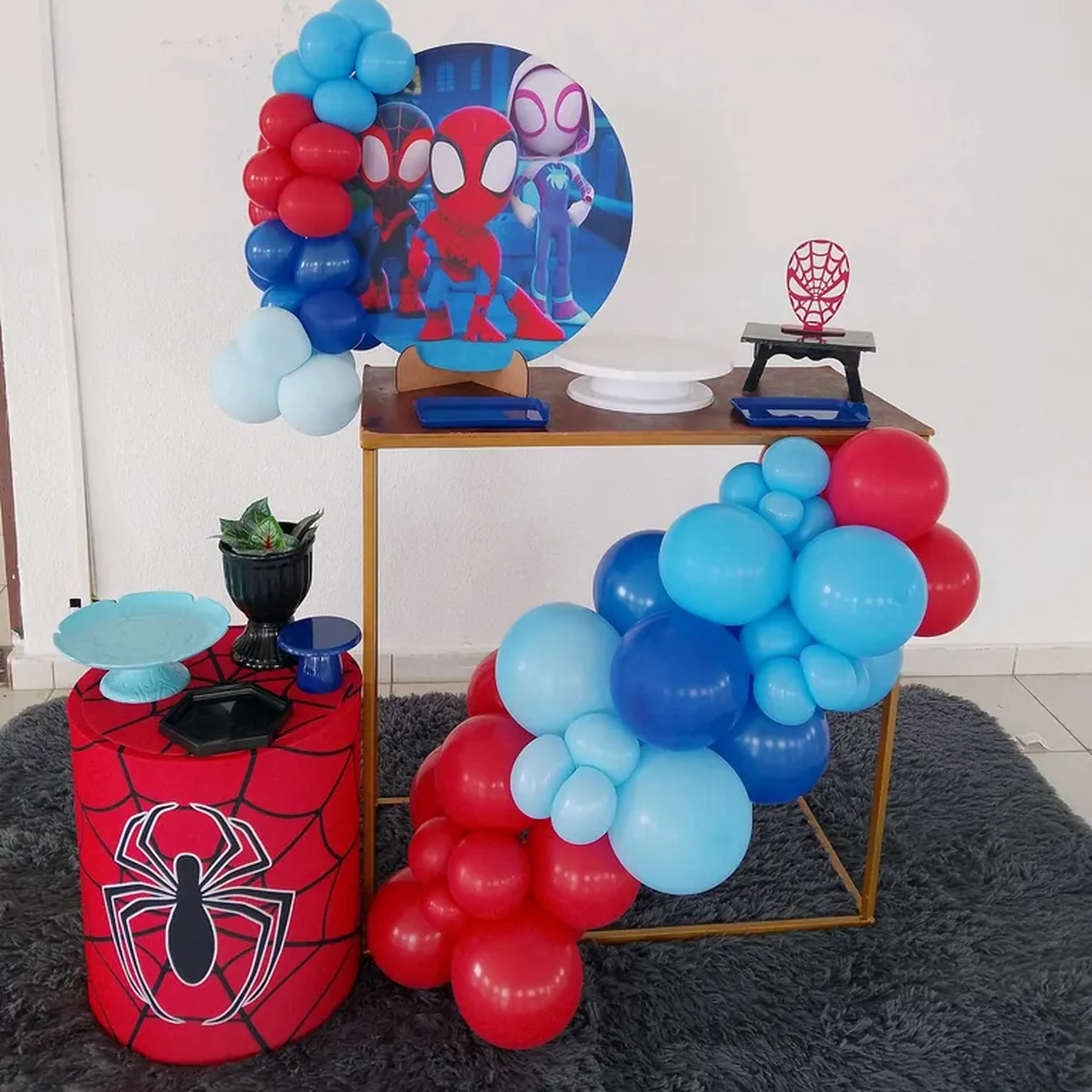 Busque e Monte Sozinho Mini Festa Luxinho imagem