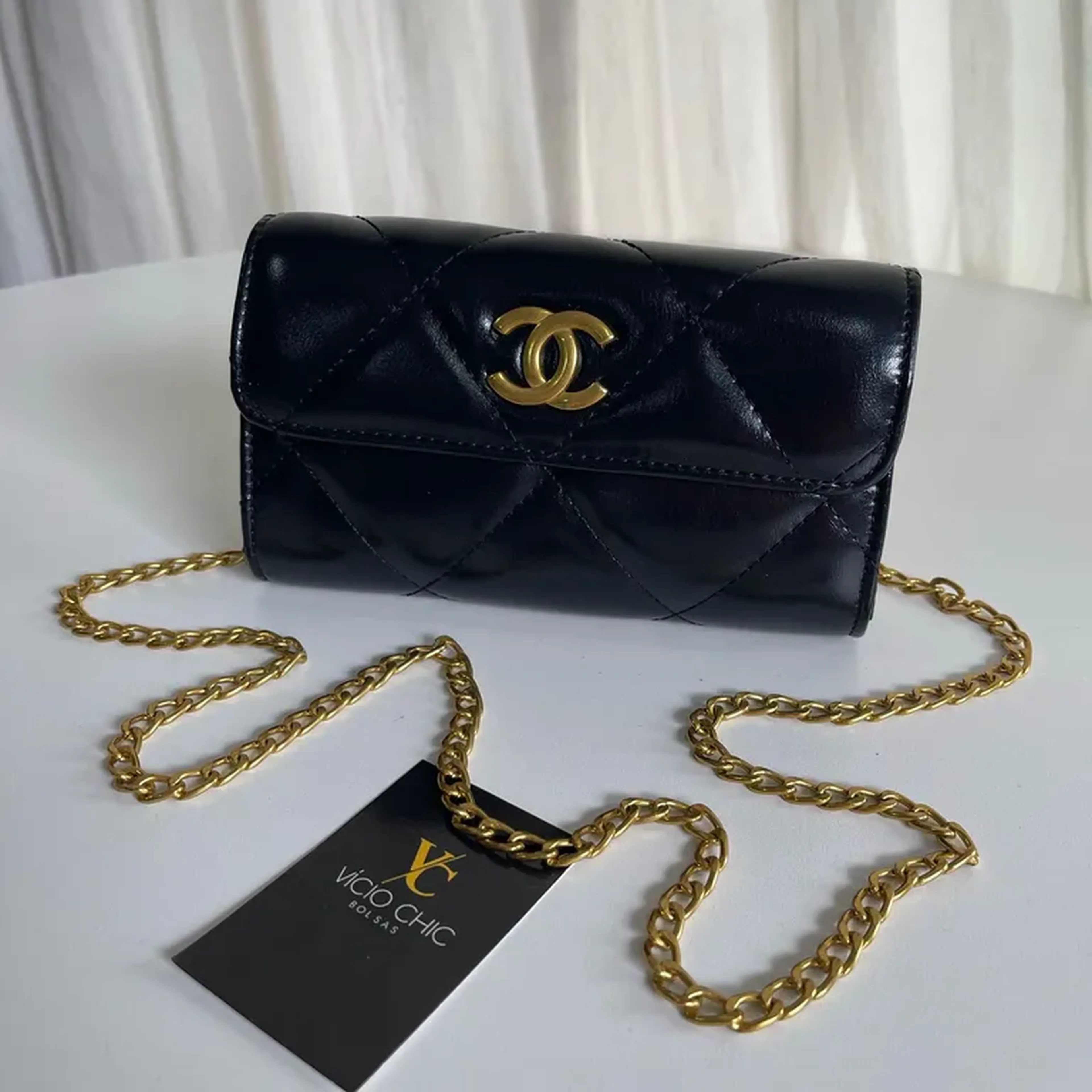Bolsa Inspiração Chanel mini tipo carteira preta imagem