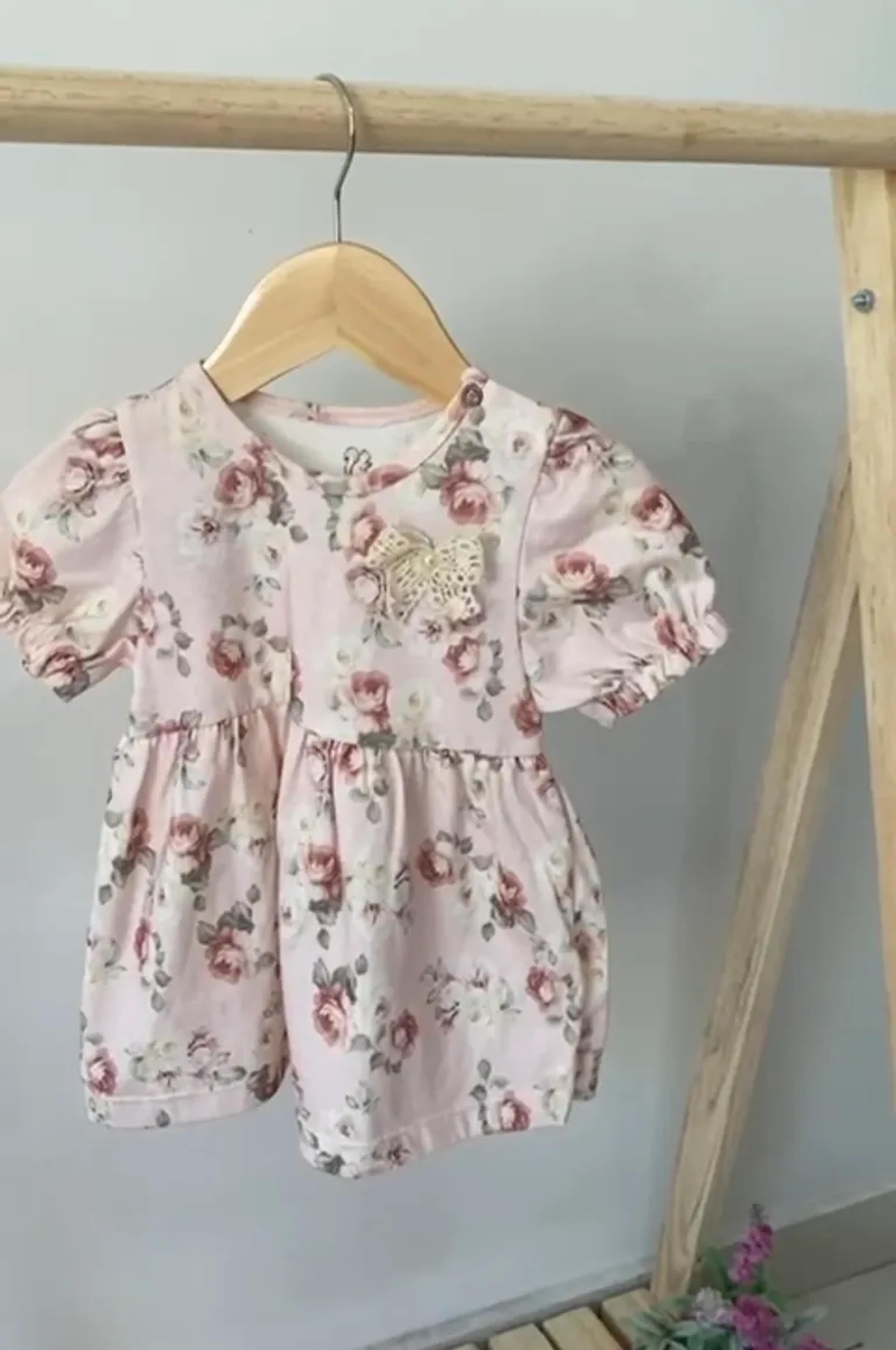 Vestido Flores imagem