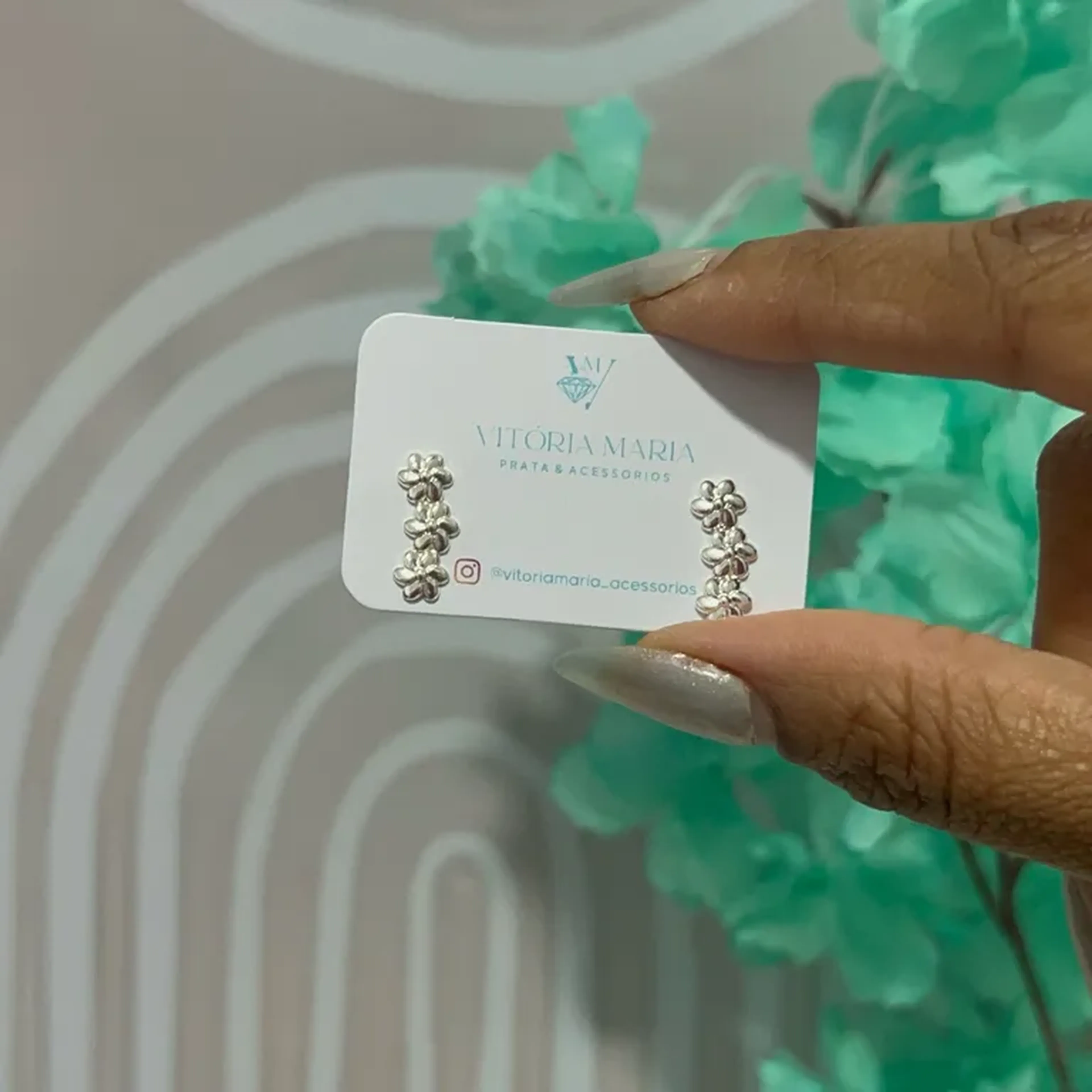 Brinco 3 flores imagem