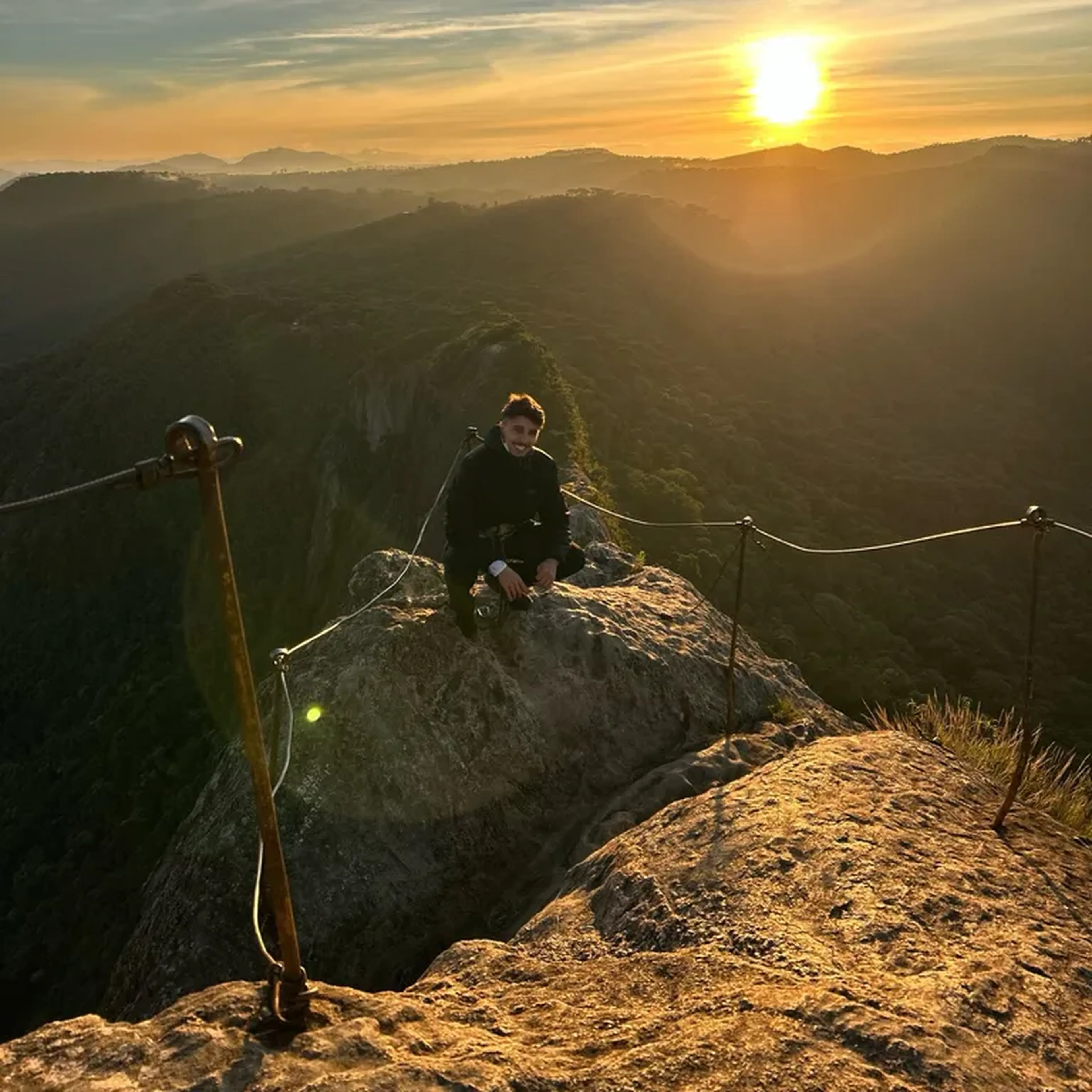 📆(14-06) - Nascer do Sol na Pedra do Baú – Trilha Noturna imagem