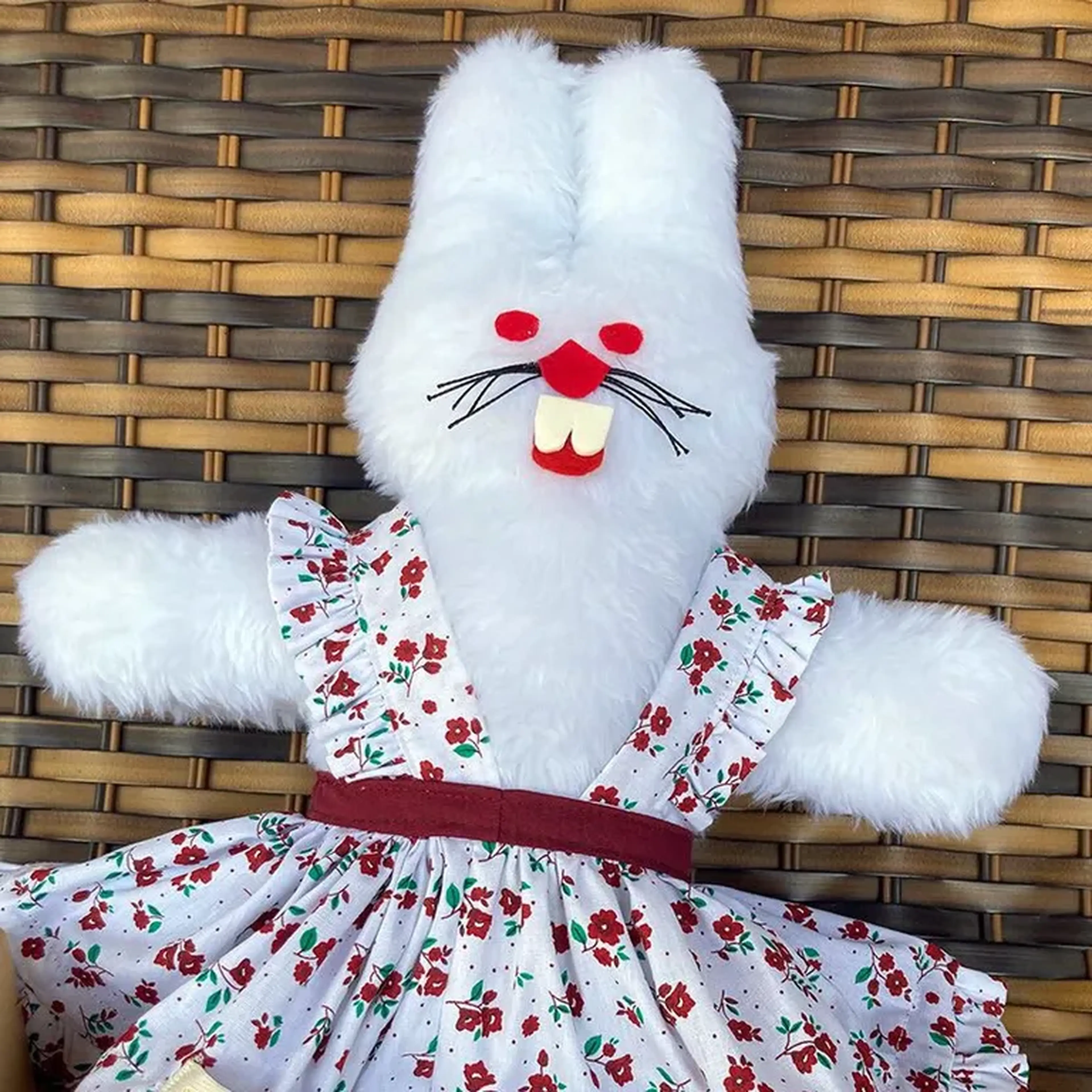 Coelhinha de Pelúcia Bunny Vestido Floral imagem